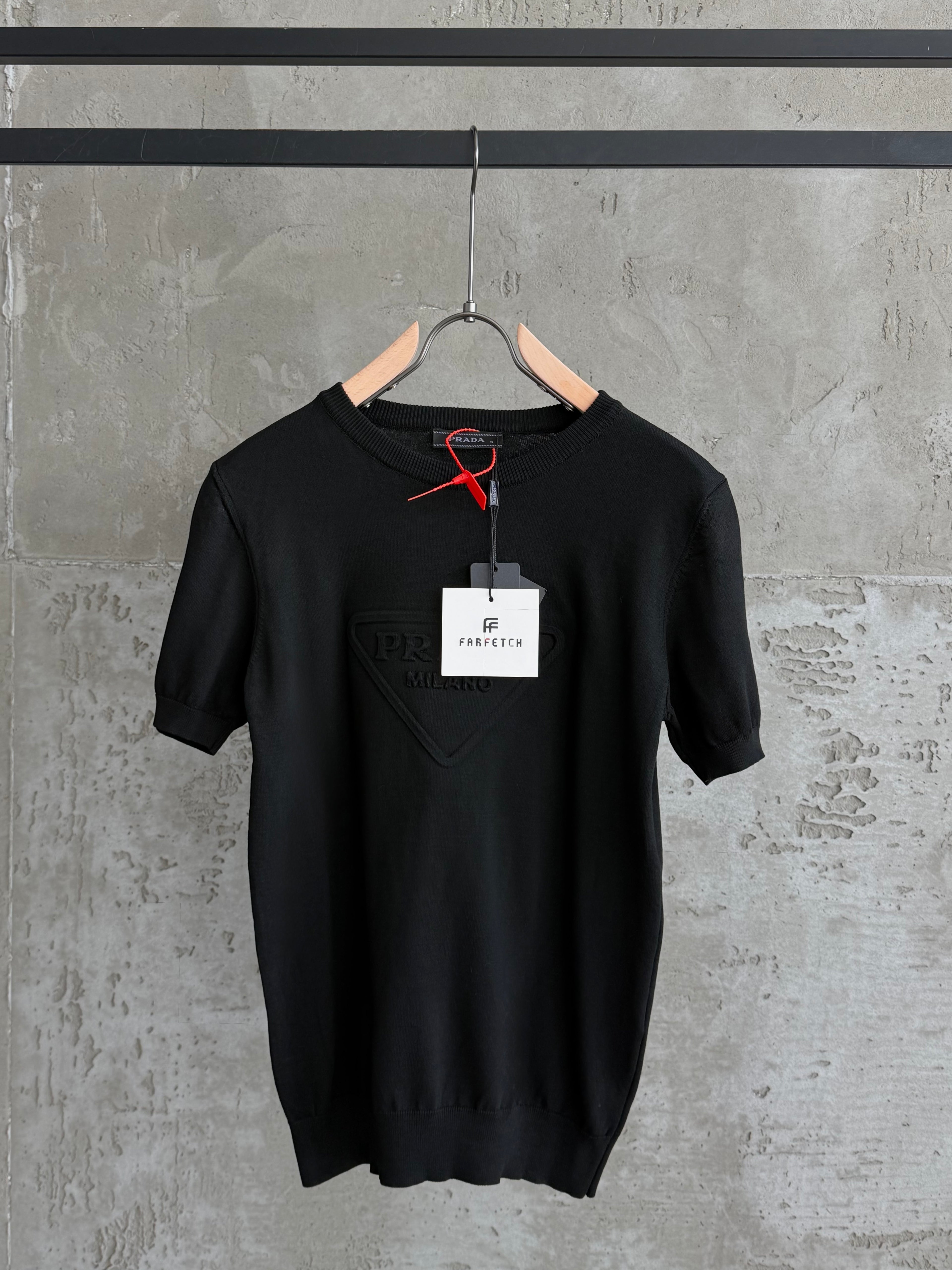 P05 Plus triko siyah tshirt