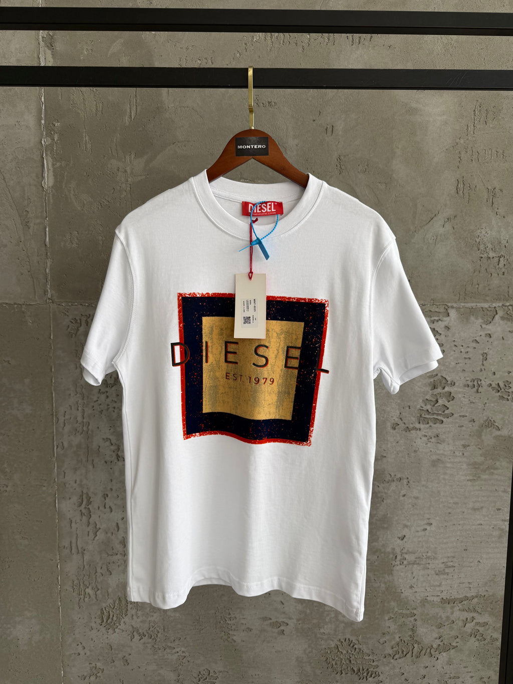 DE02 Vintage beyaz tshirt