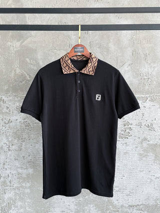 F03 Yaka siyah tshirt