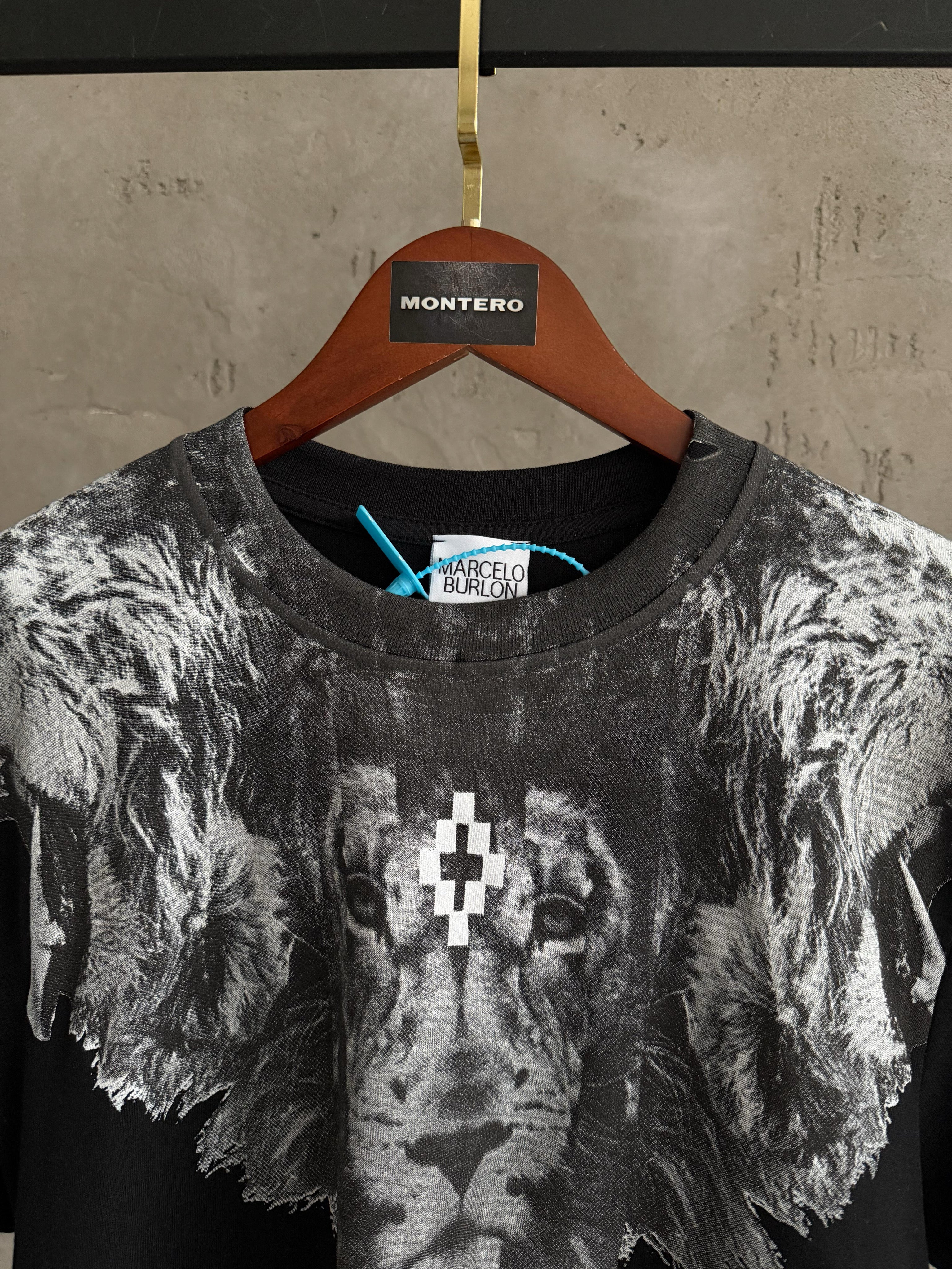 MB02 Leo gri-siyah tshirt