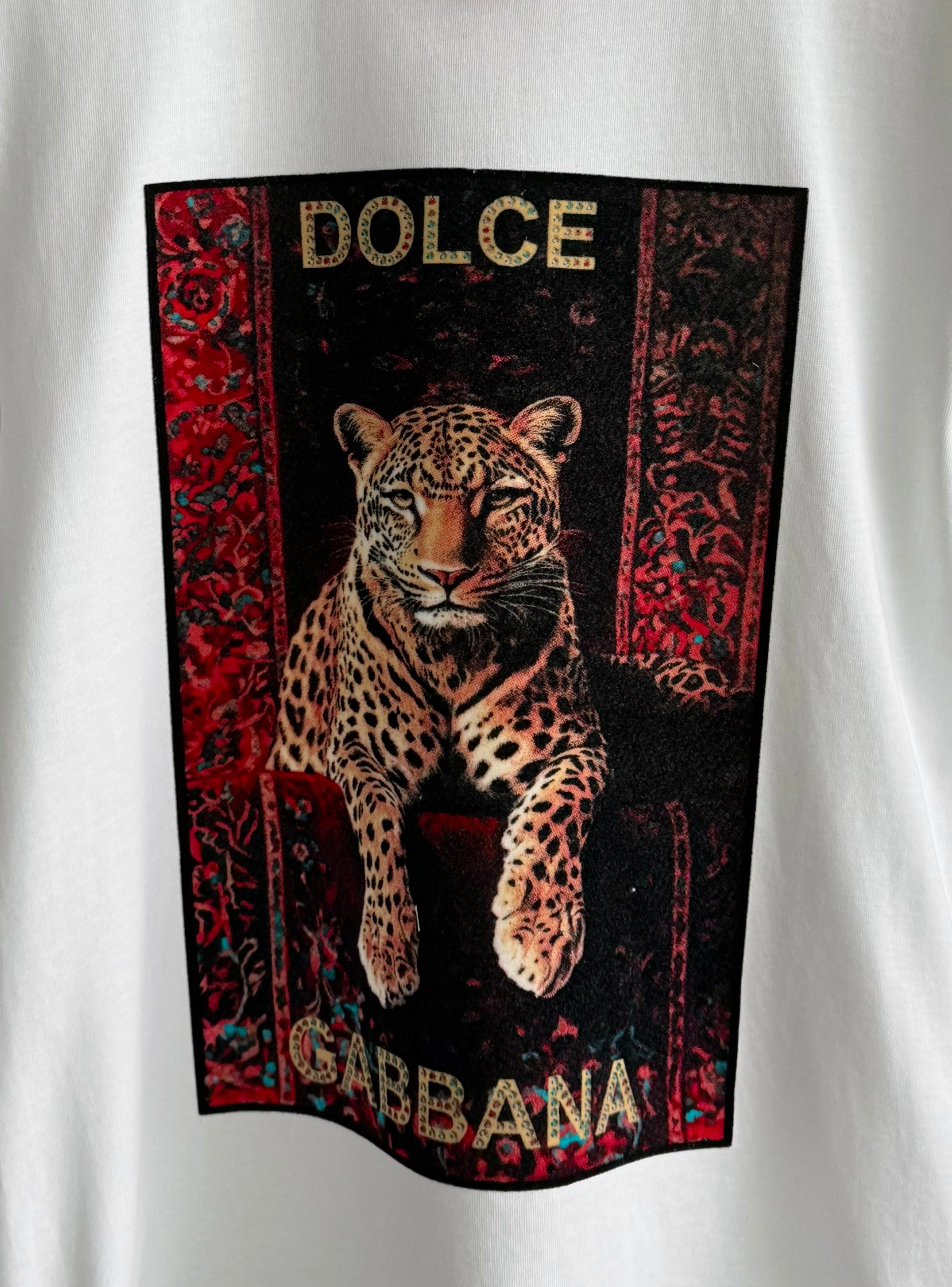DG01 Leopar beyaz tshirt