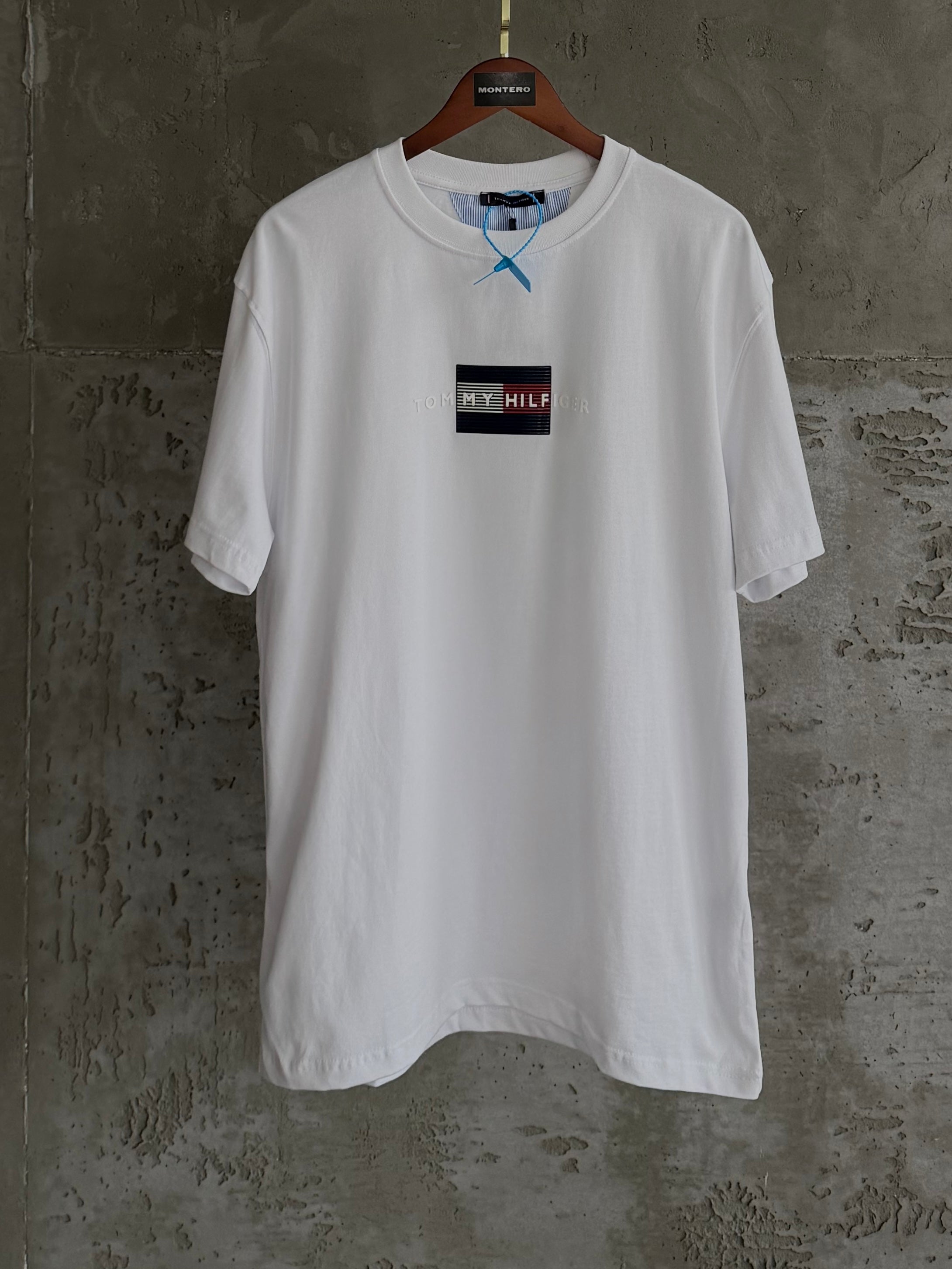 T01 yüksek baskılı beyaz tshirt