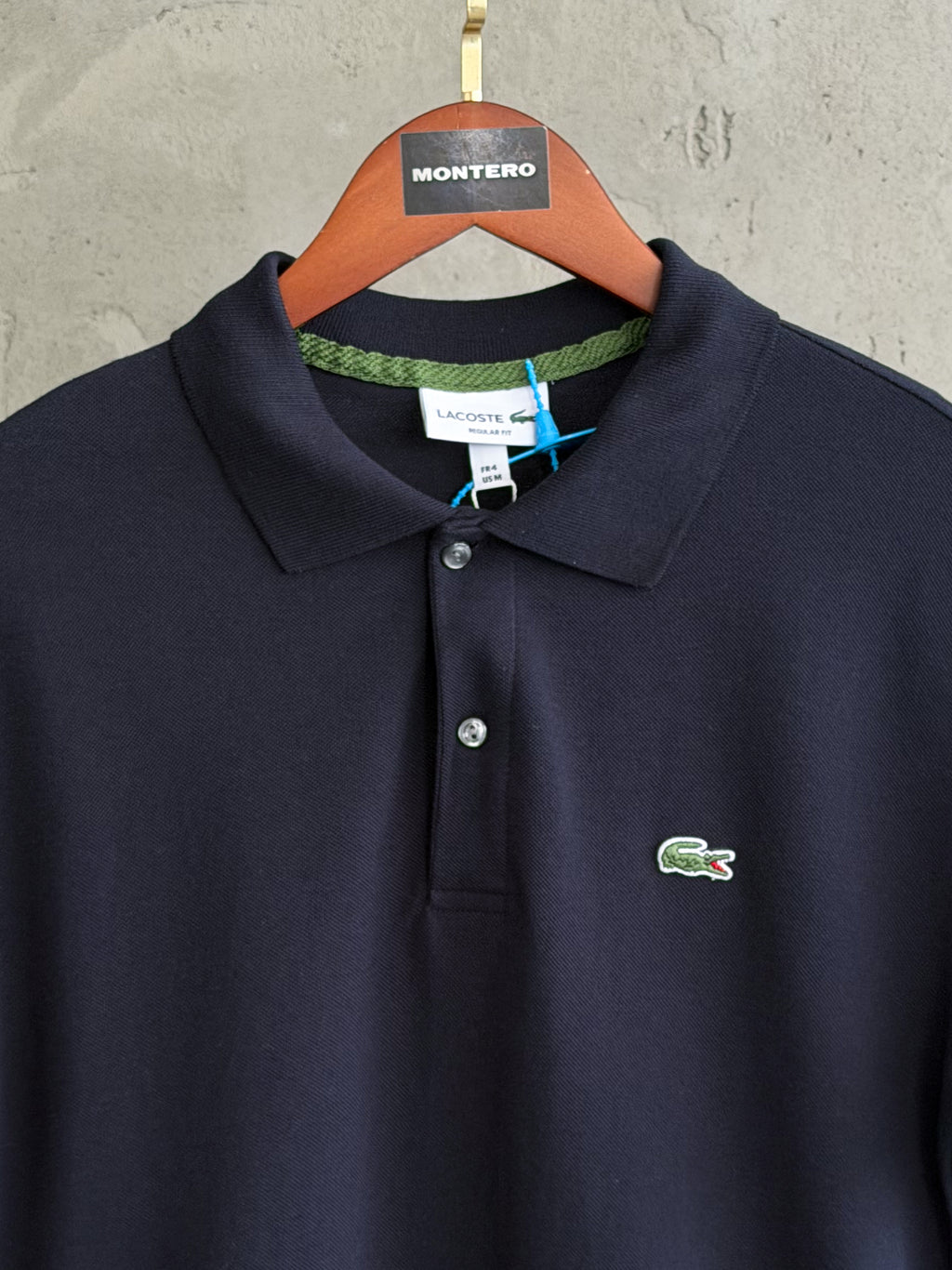 L02 Yaka lacivert tshirt
