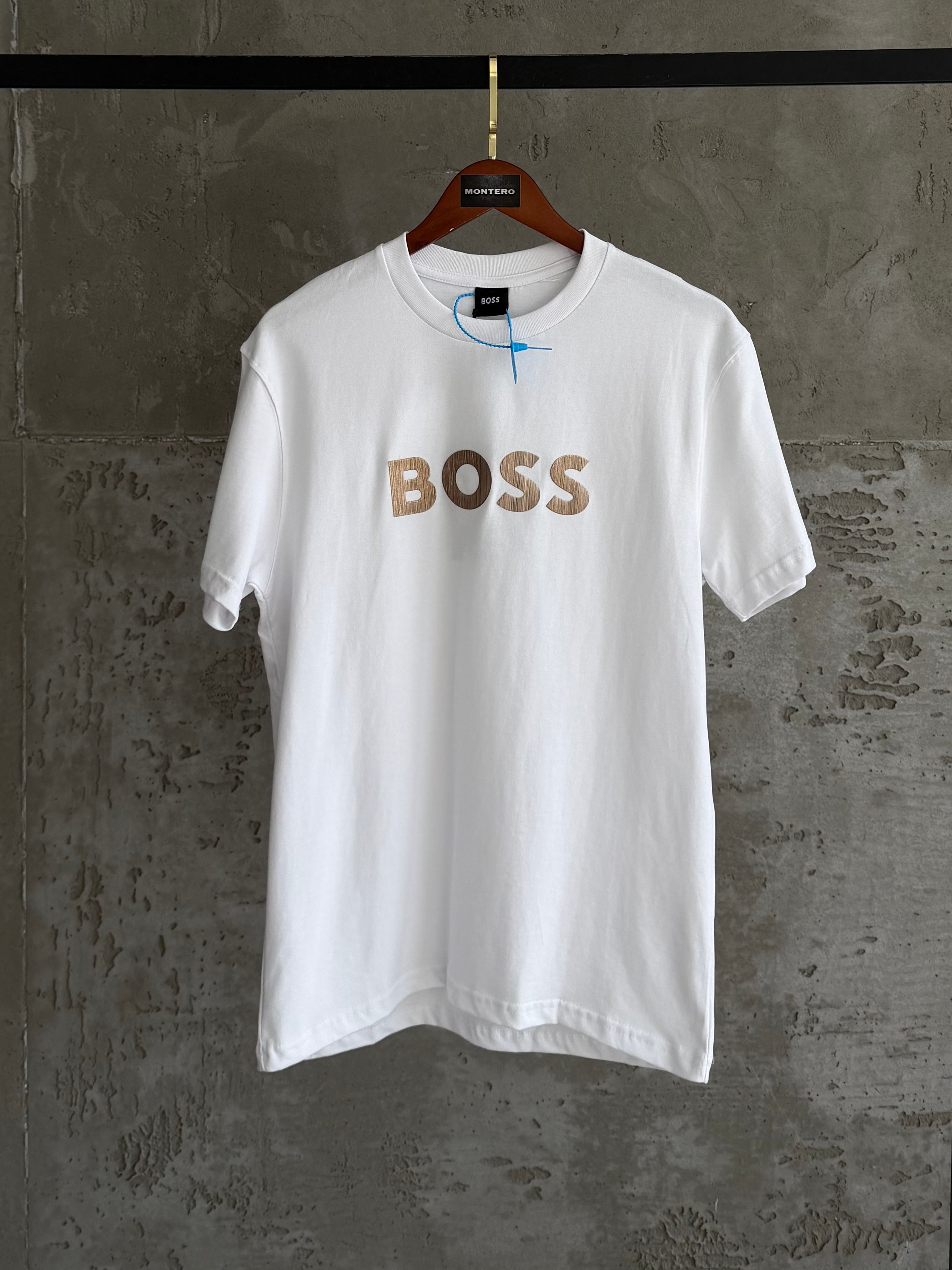 B02 frekans beyaz tshirt