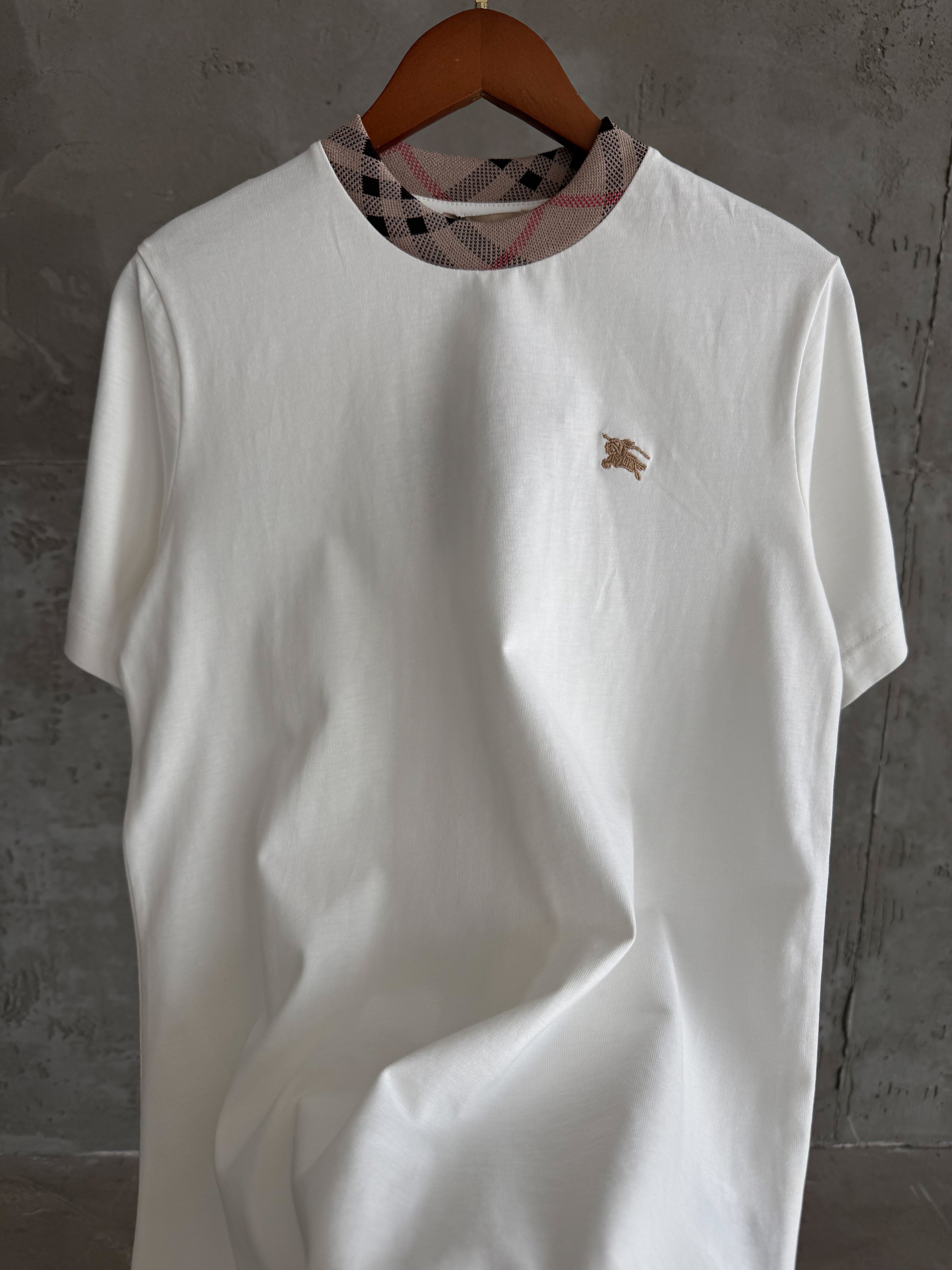 Berry04 Premium beyaz tshirt