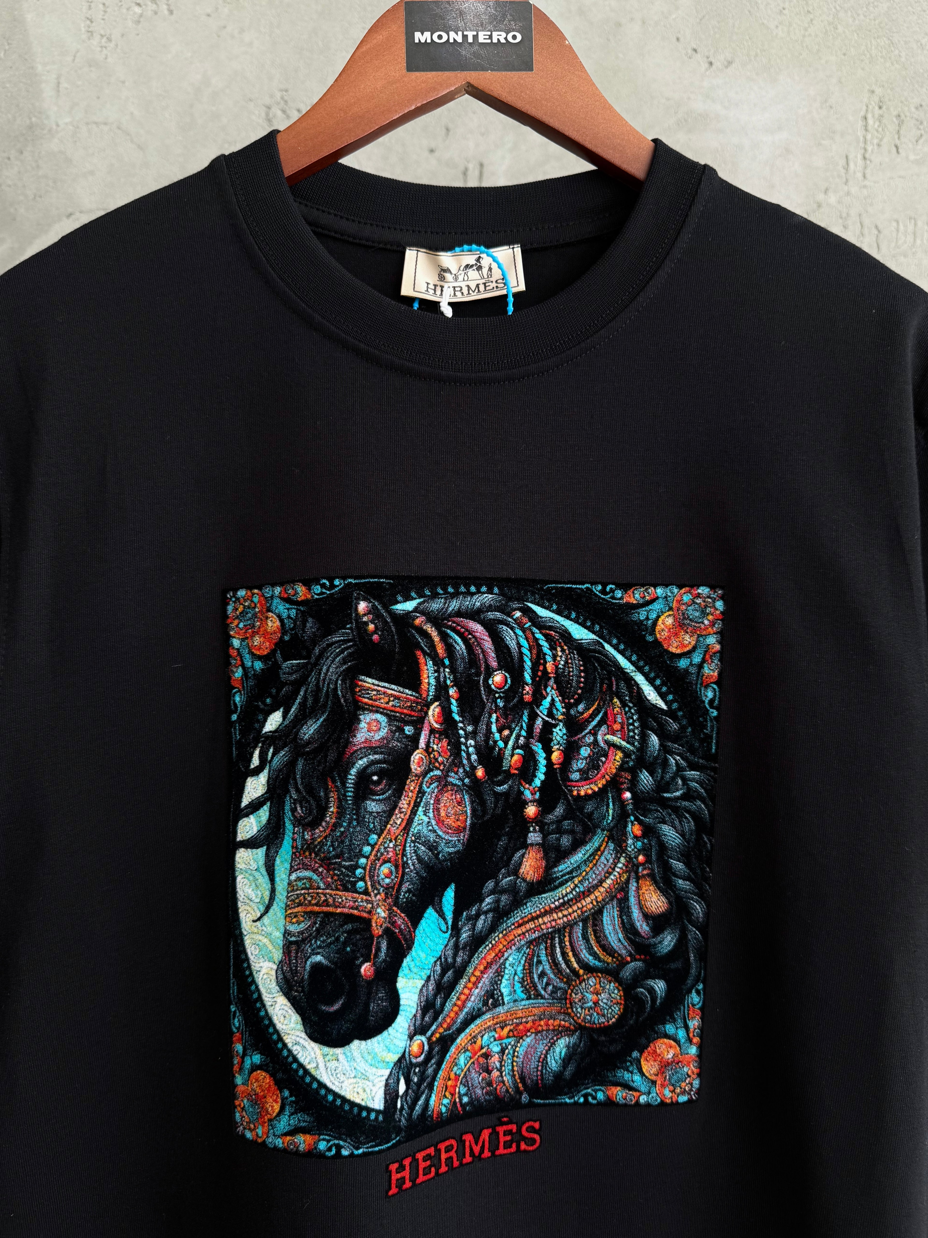 H13 Majeste siyah tshirt