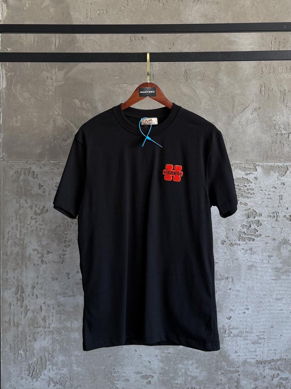 H03 Tafting ithal arma siyah tshirt