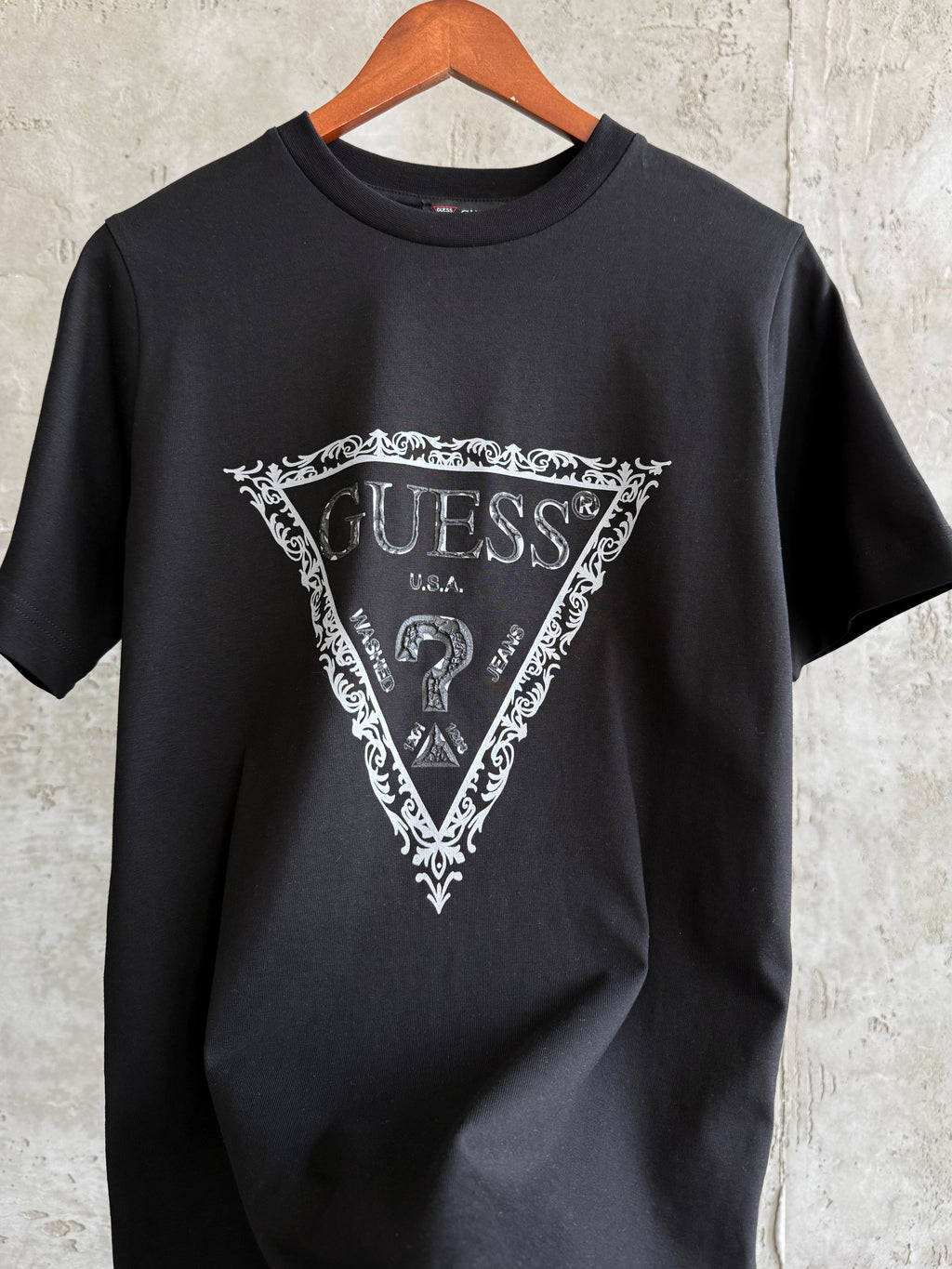 G08 Siyah Çamur siyah tshirt