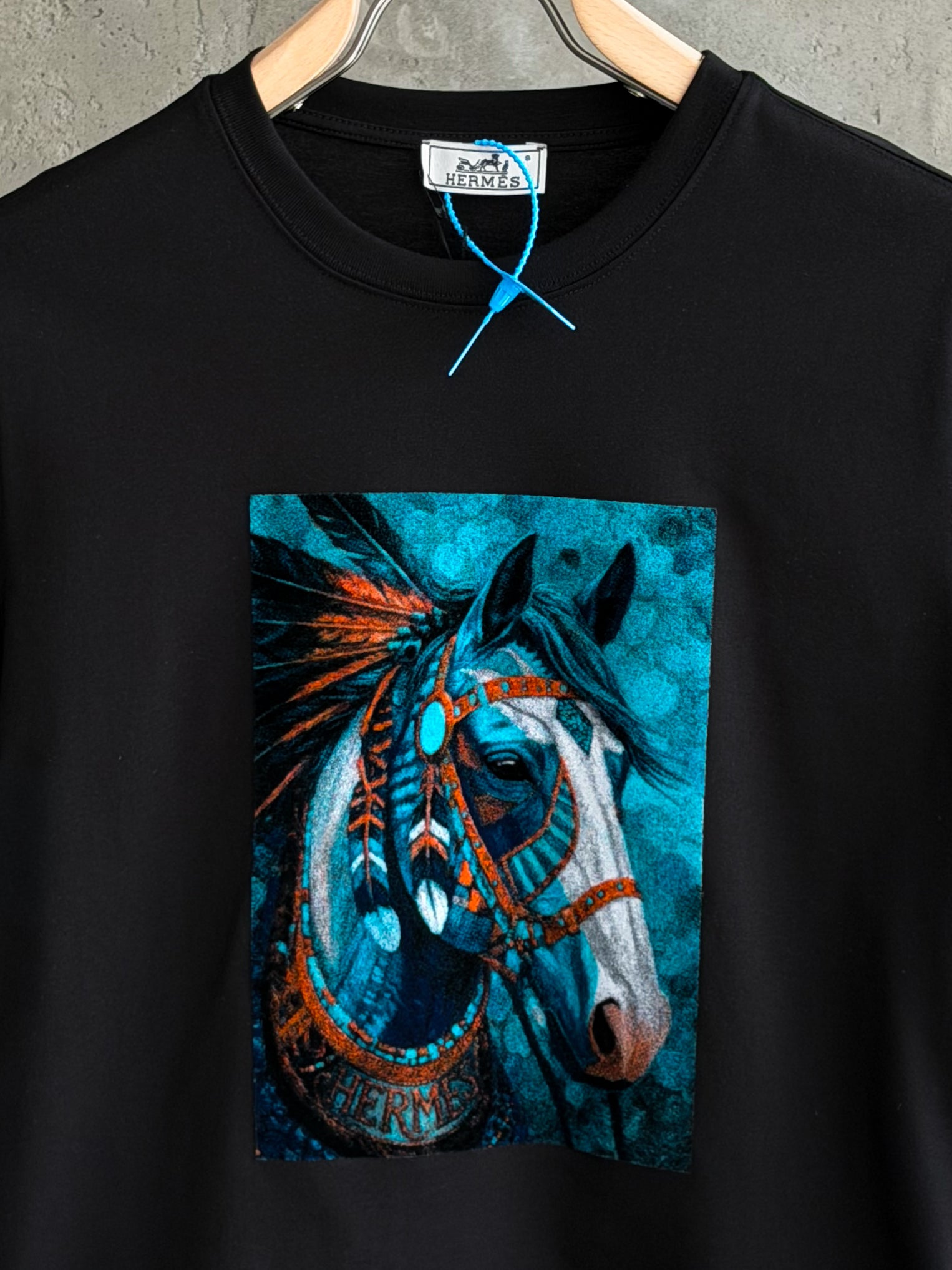 H08 Midnight siyah tshirt