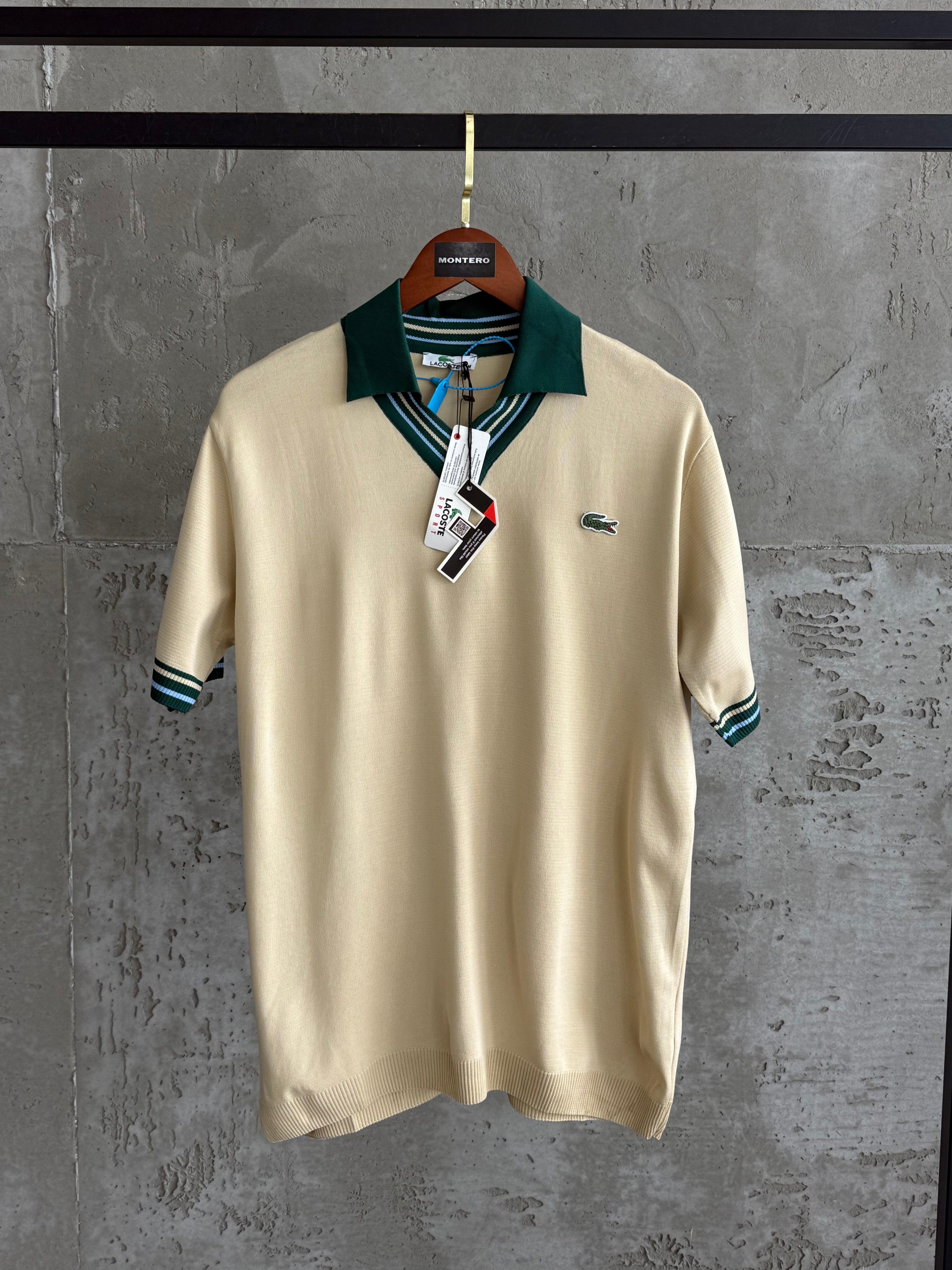 L001 V Polo Yaka krem tshirt