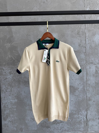 L004 Yeşil yaka tshirt