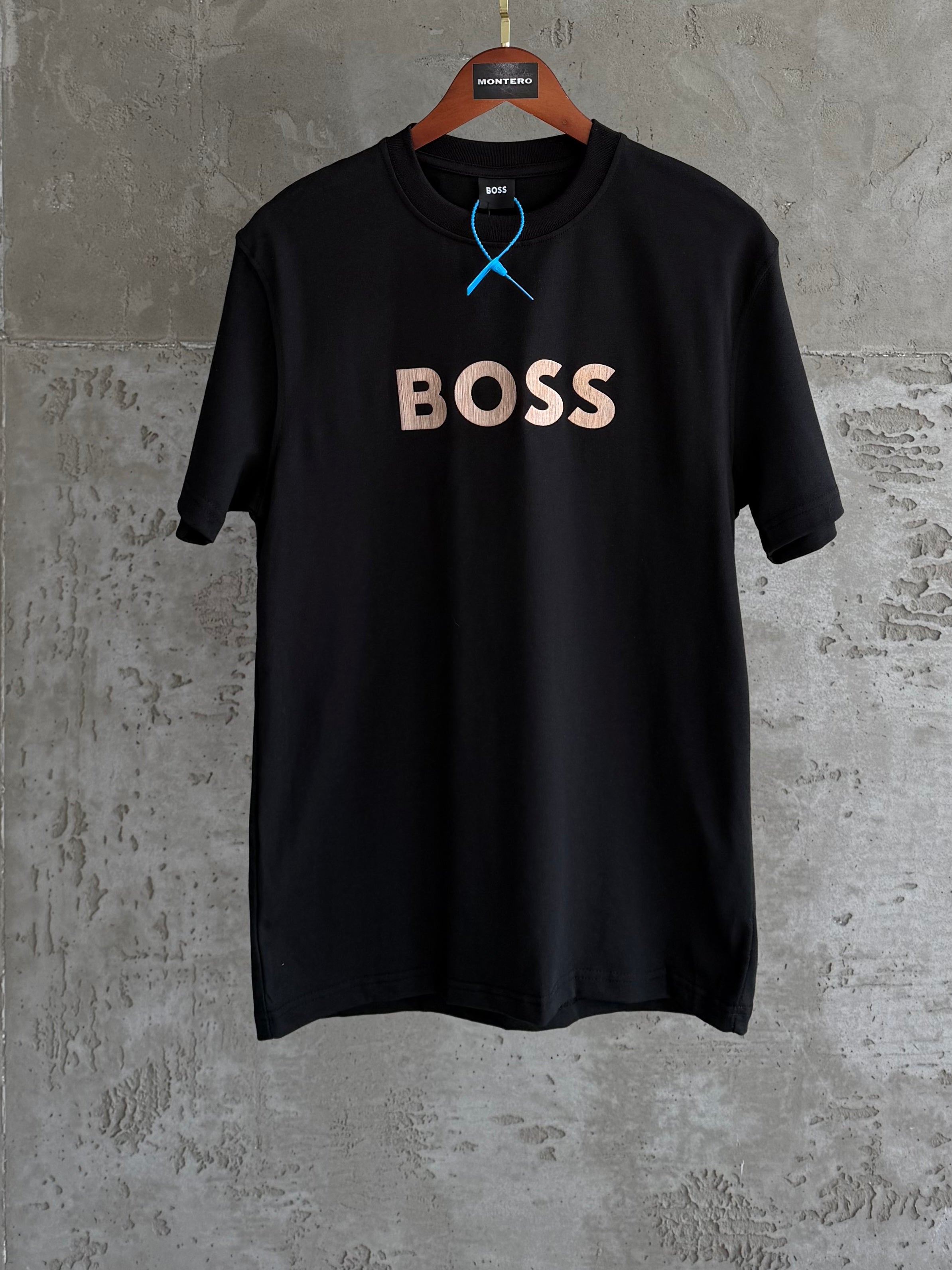 B02 frekans siyah tshirt