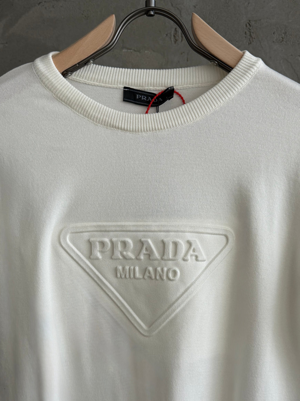 P05 Plus triko beyaz tshirt
