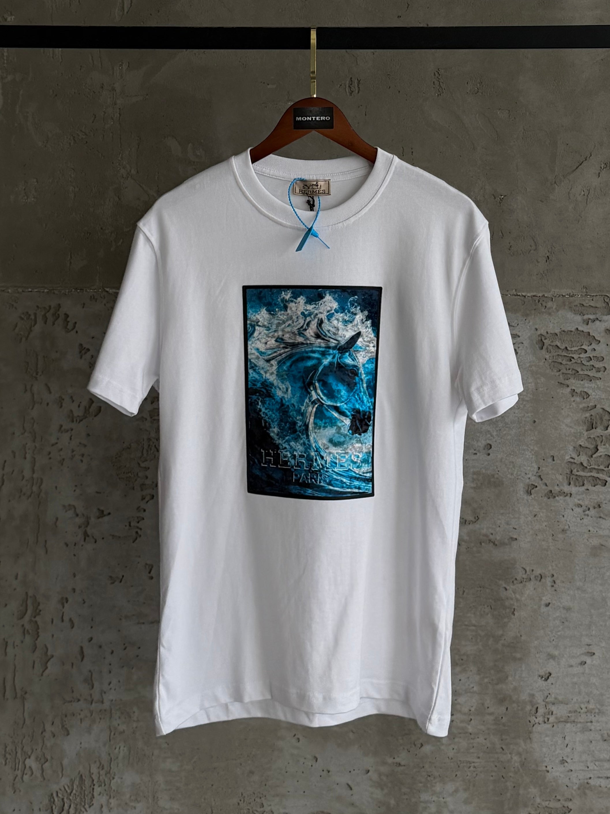 H05 aqua stallion beyaz tshirt