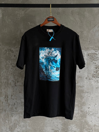H05 aqua stallion siyah tshirt