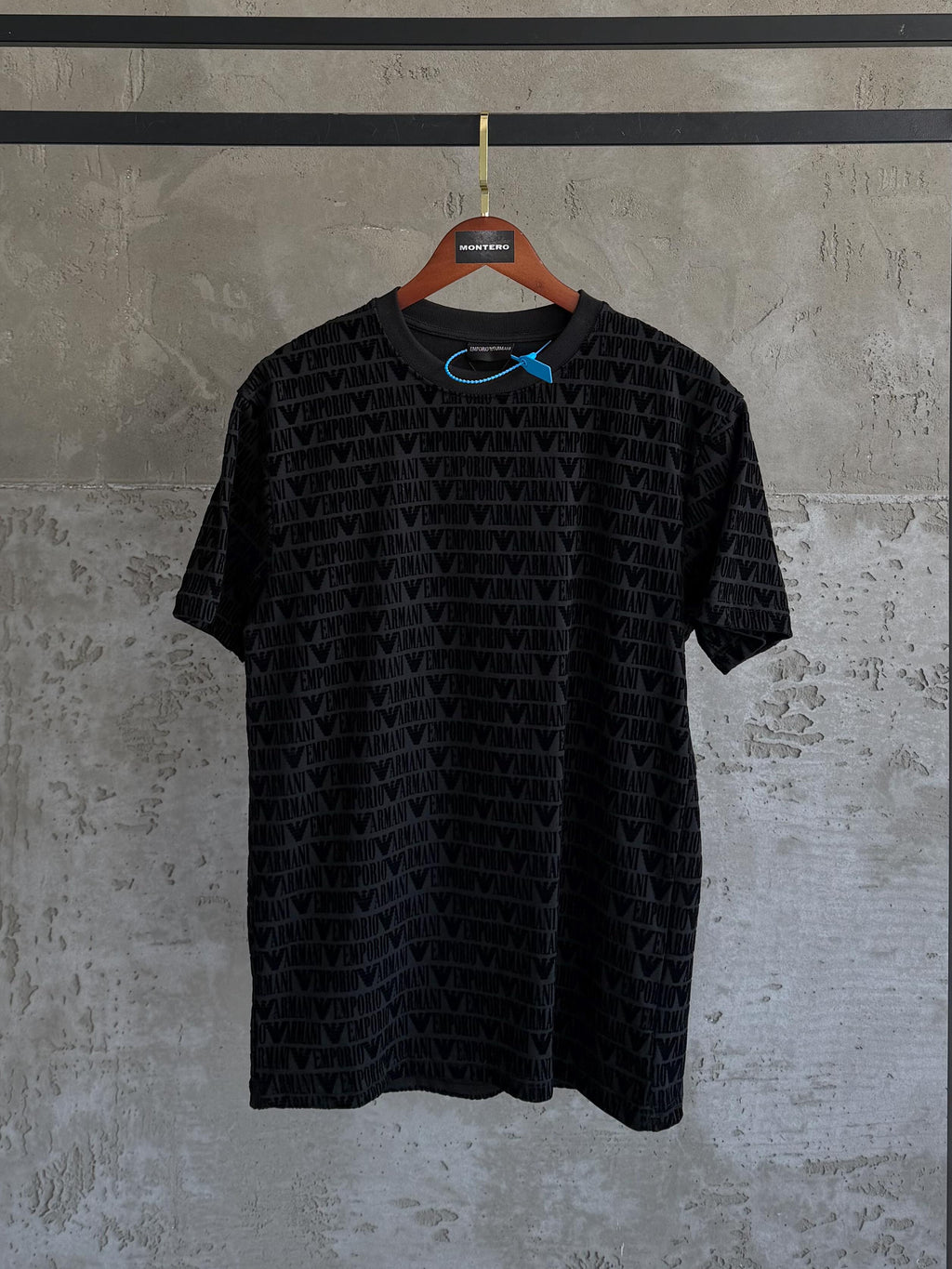 ARM01  Flok siyah tshirt