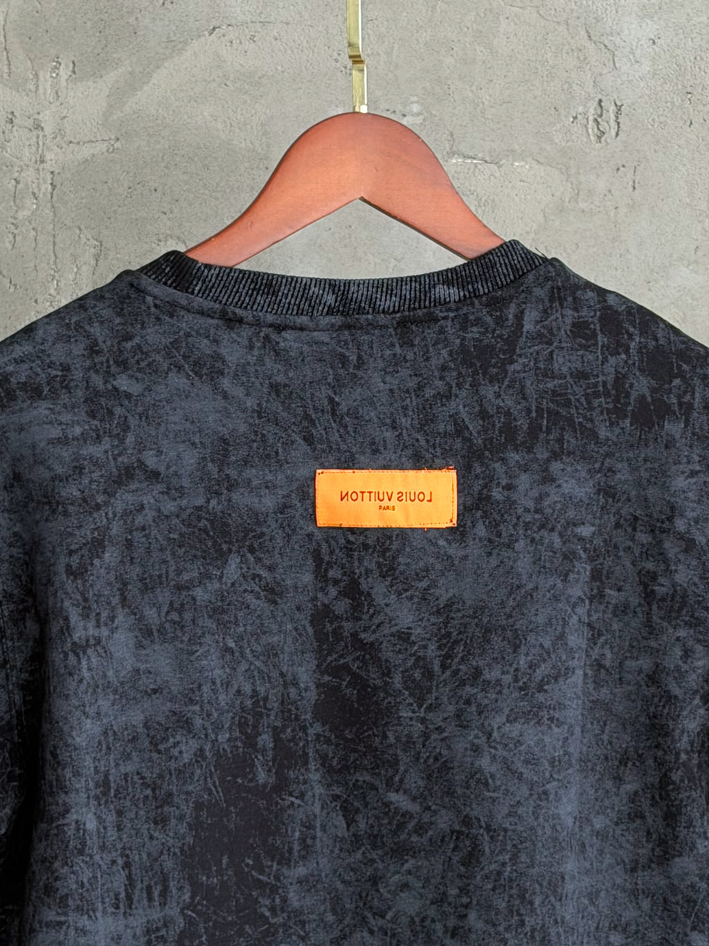 LV09 Duman antrasit tshirt