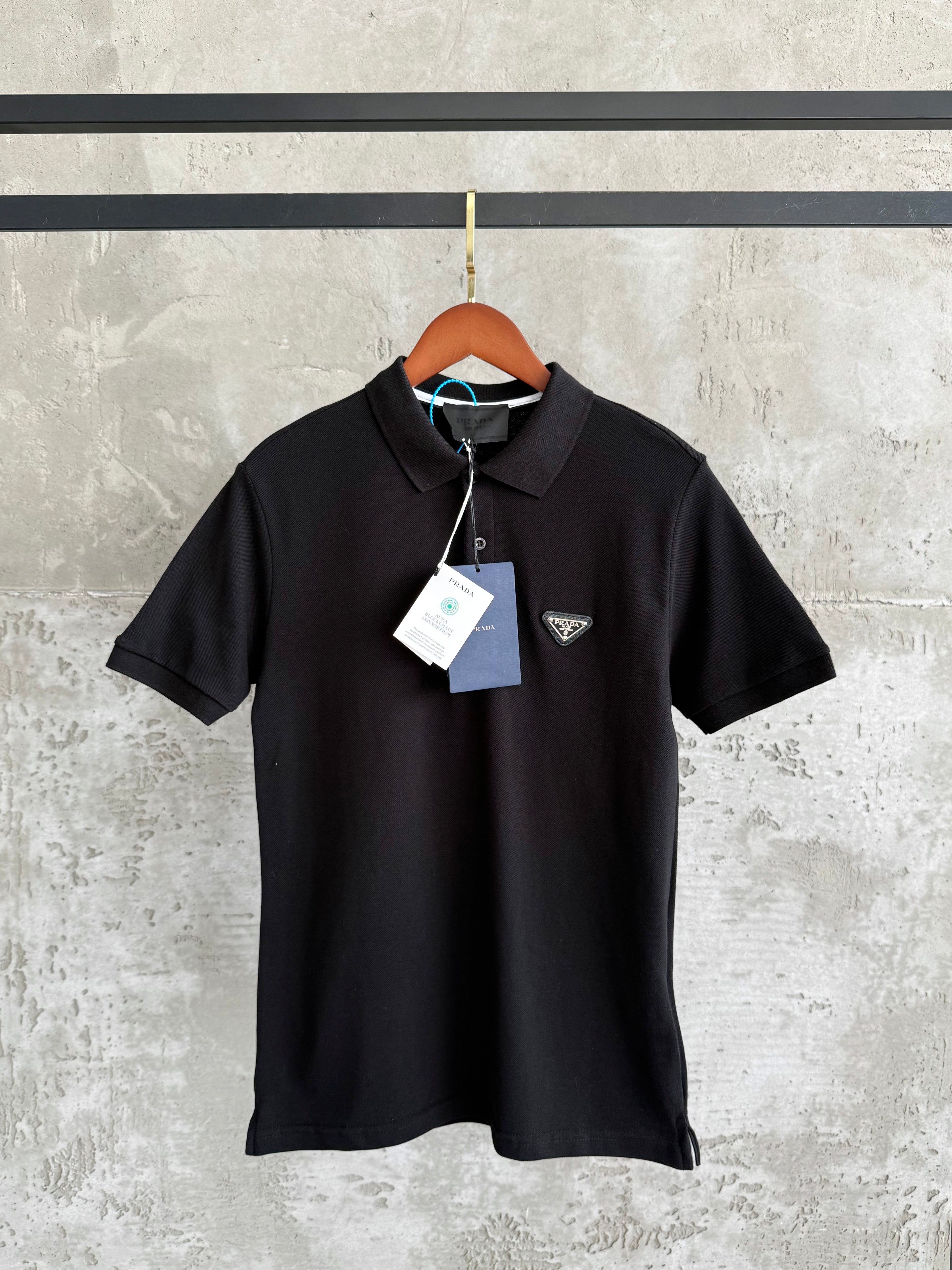P07 Arma Yaka siyah tshirt