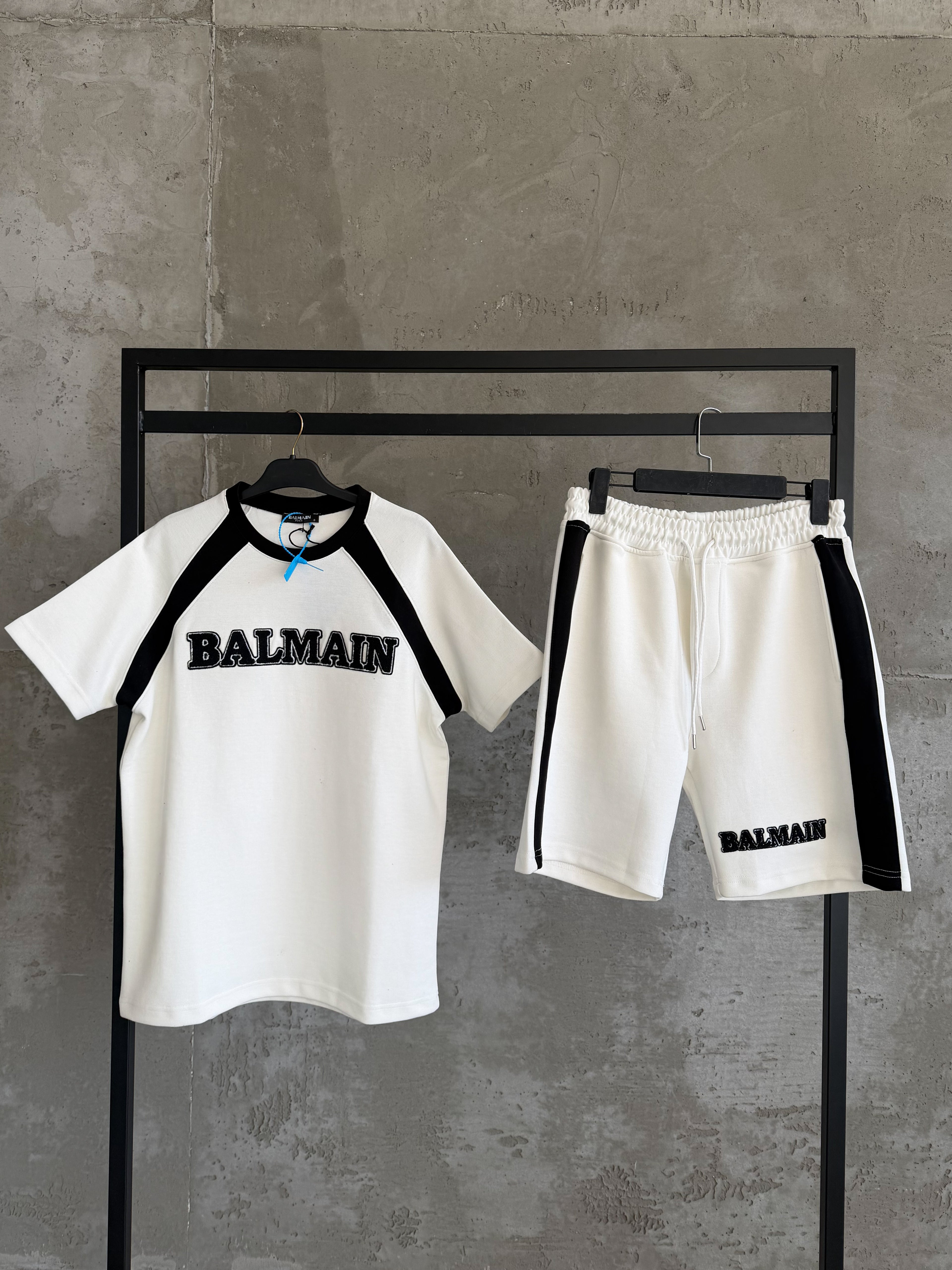 Balm04 Takım Beyaz