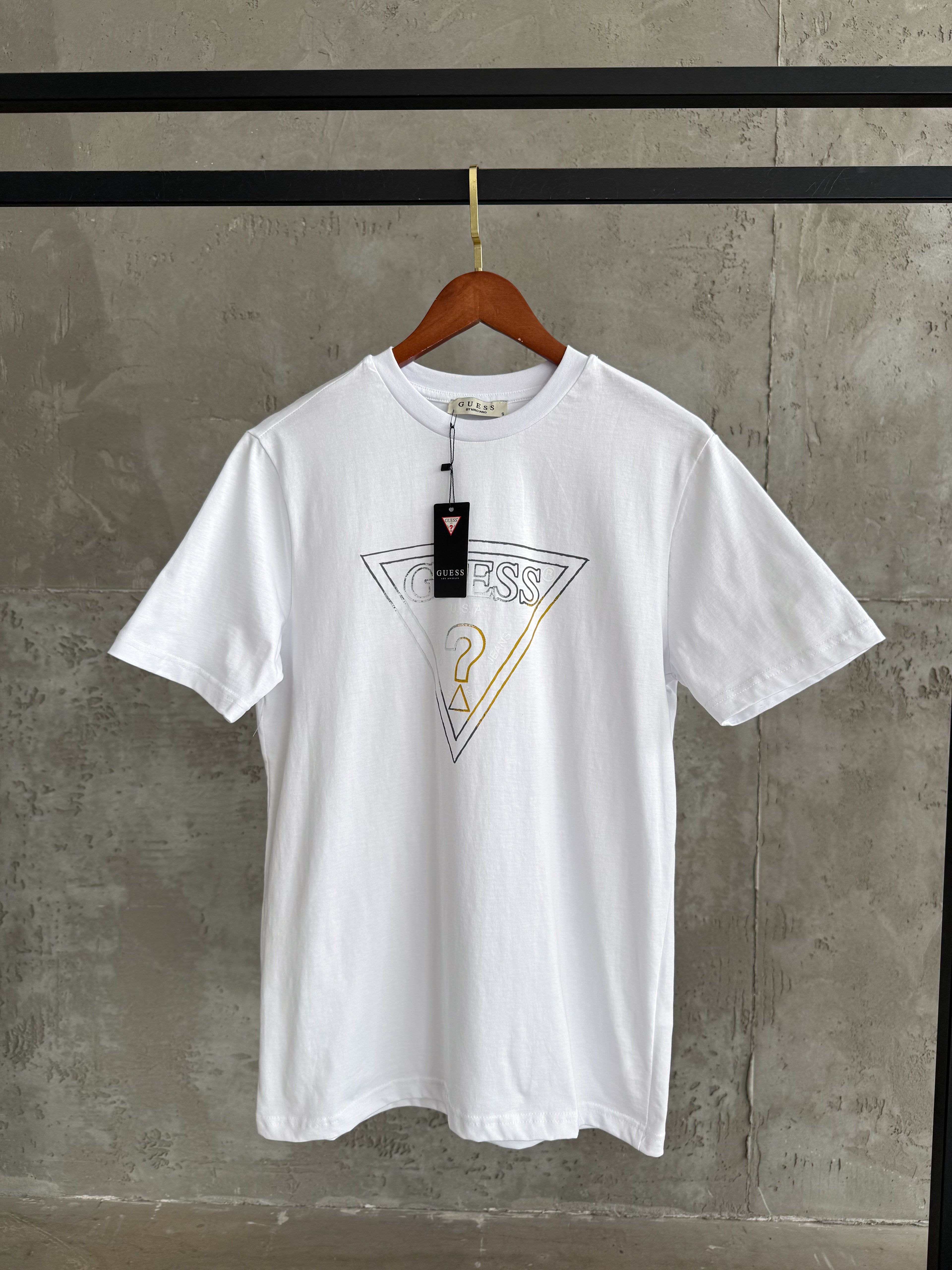G07 Outline beyaz tshirt