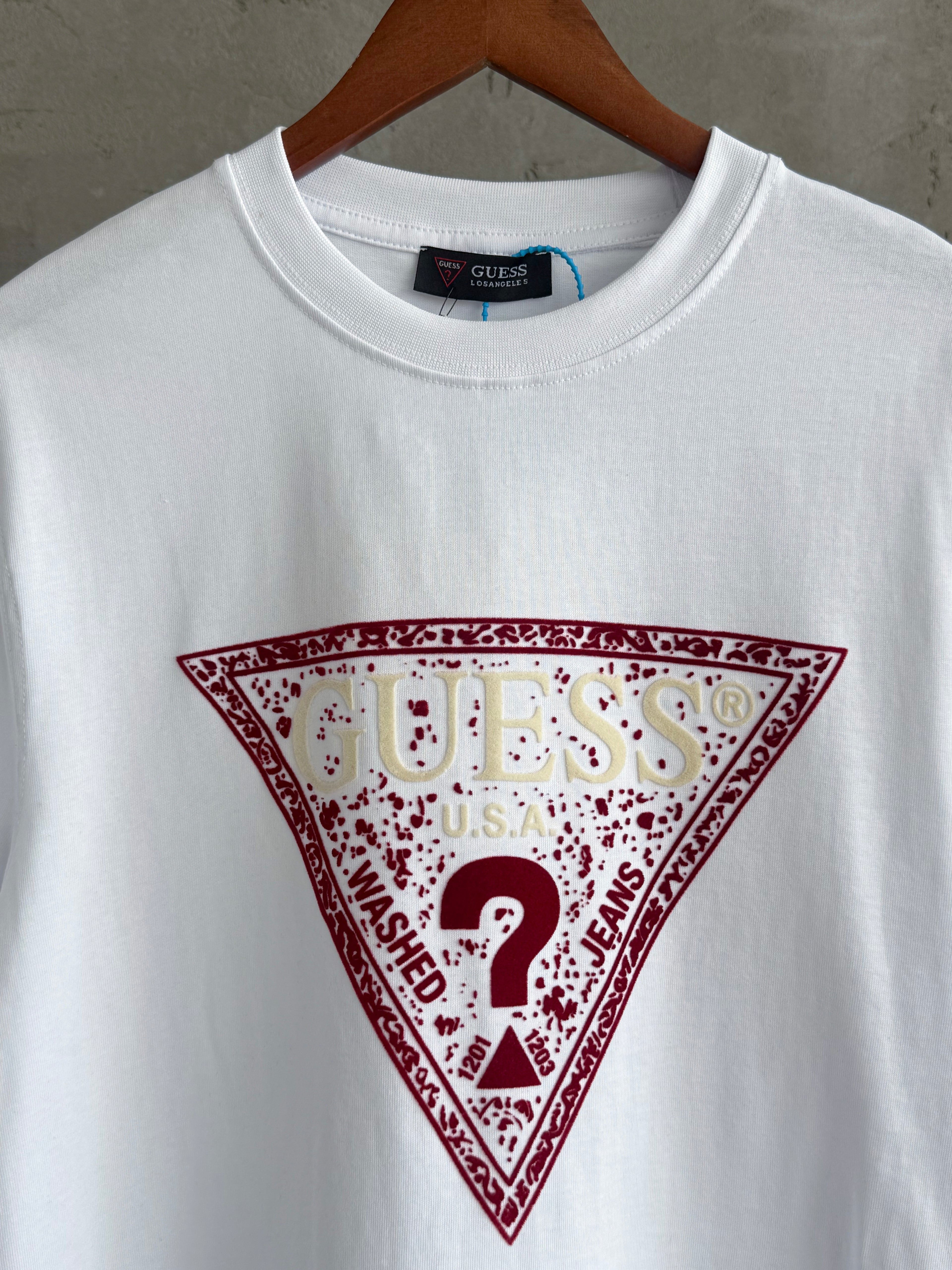 G04 Flok beyaz tshirt
