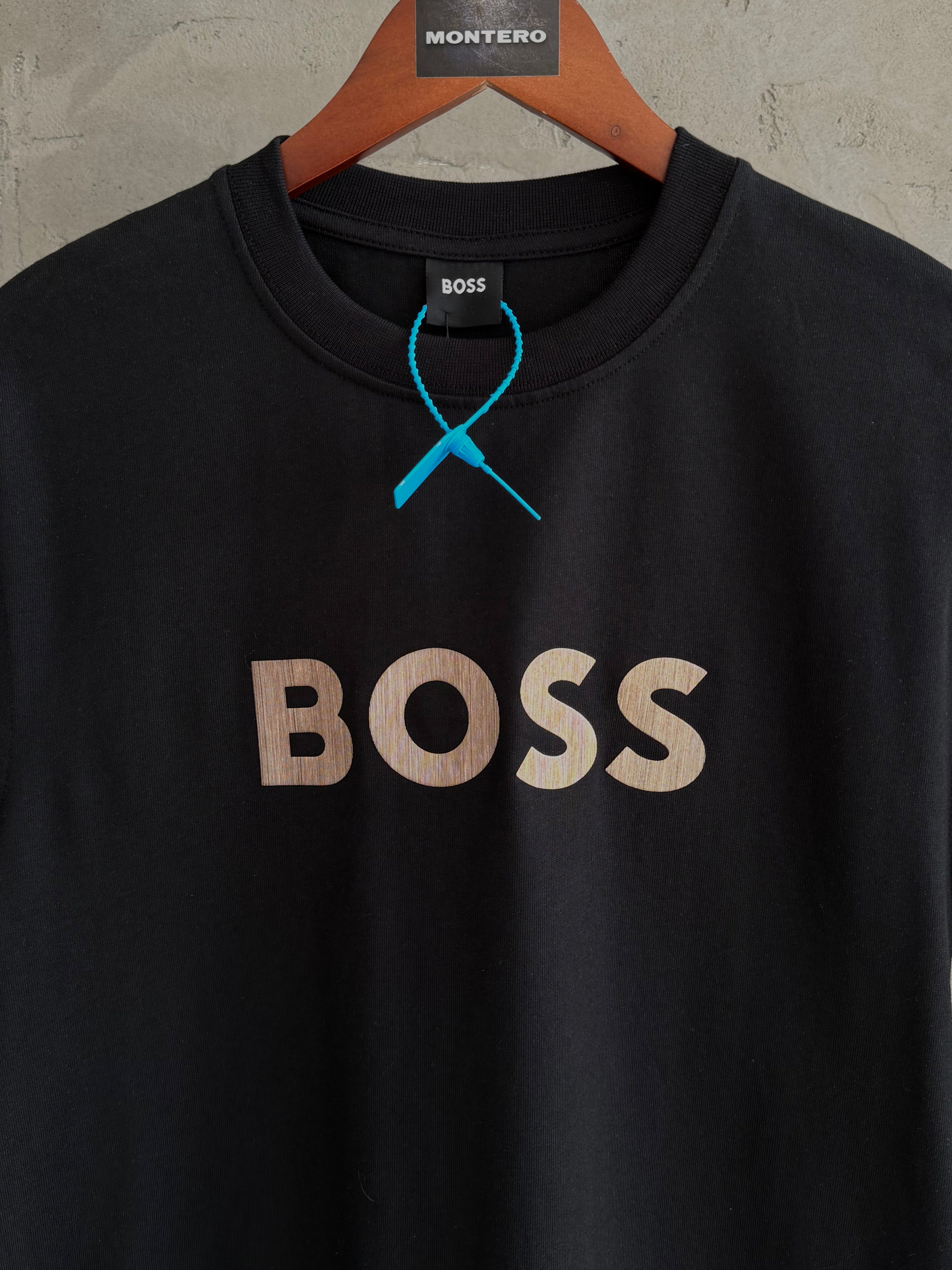 B02 frekans siyah tshirt