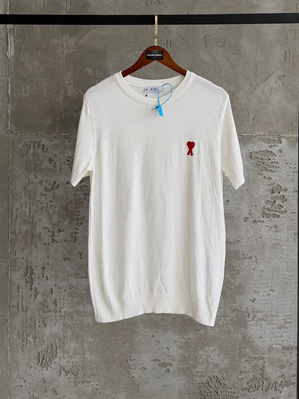 Al02 triko kalp beyaz tshirt