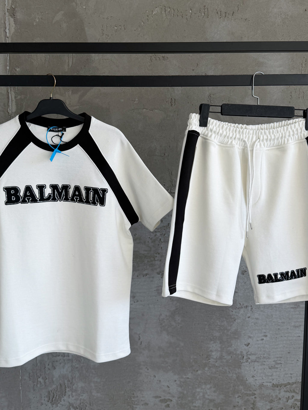 Balm04 Takım Beyaz