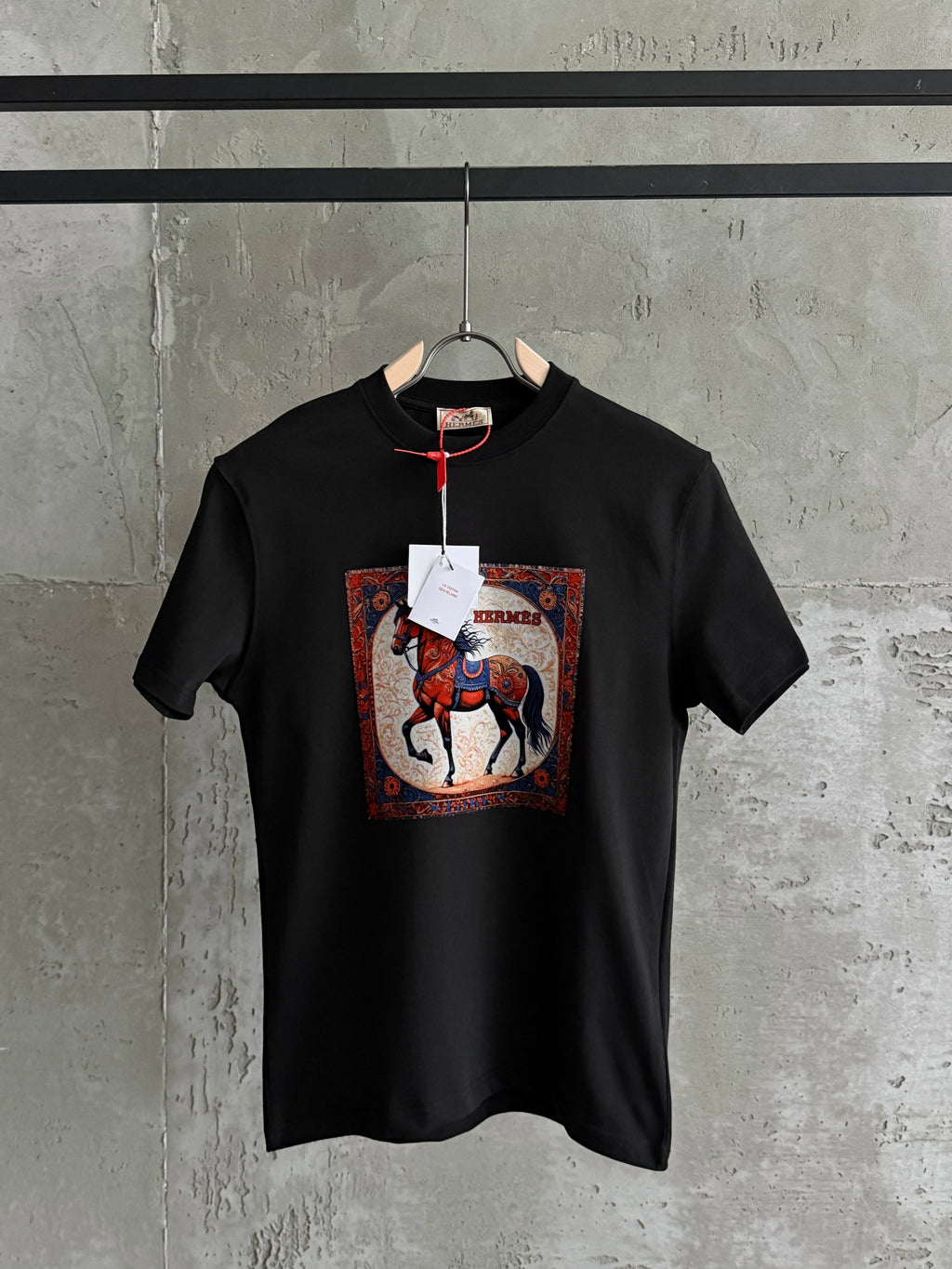 H02 Vintage siyah tshirt