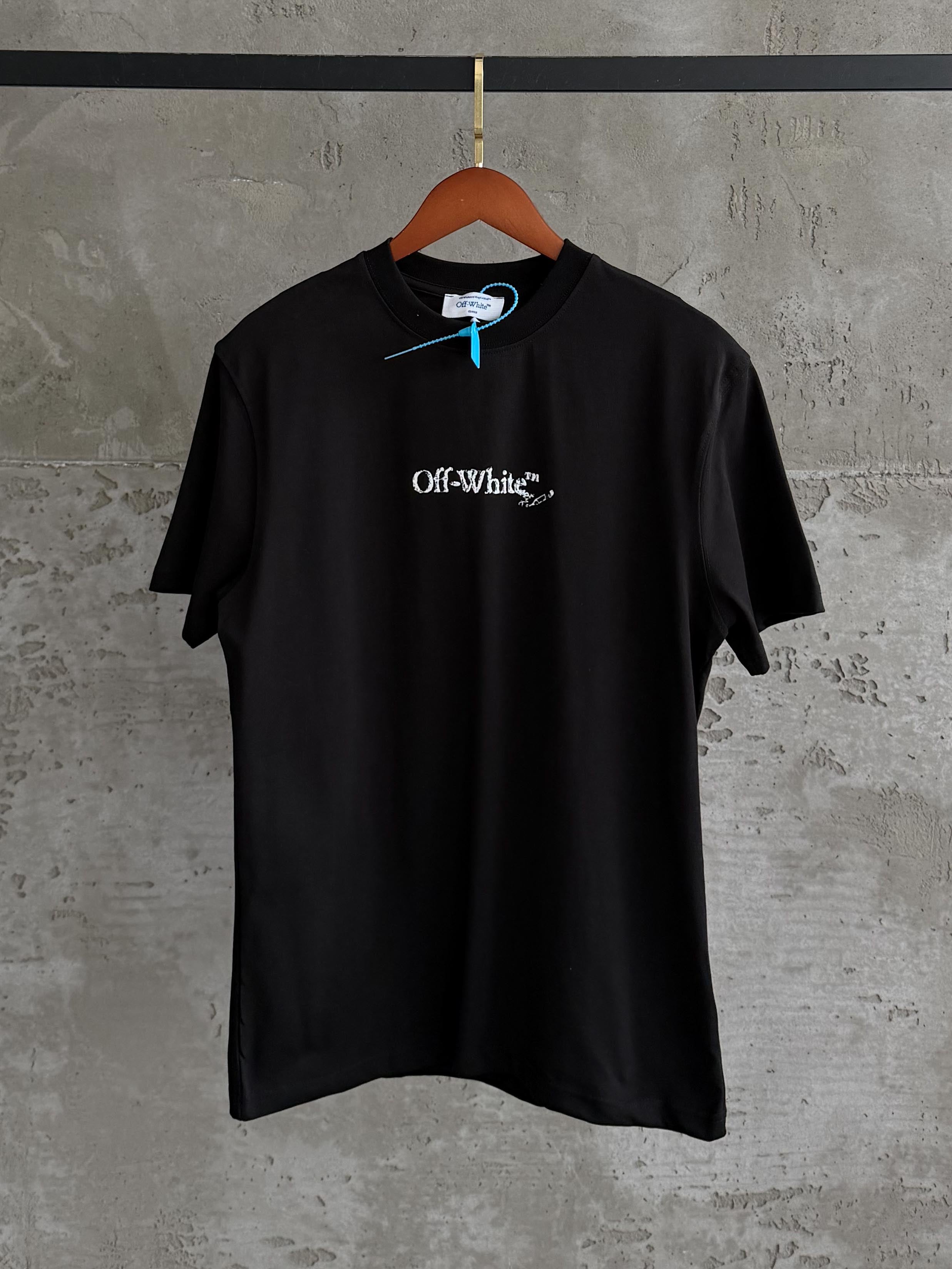 O&W04 New Season siyah tshirt
