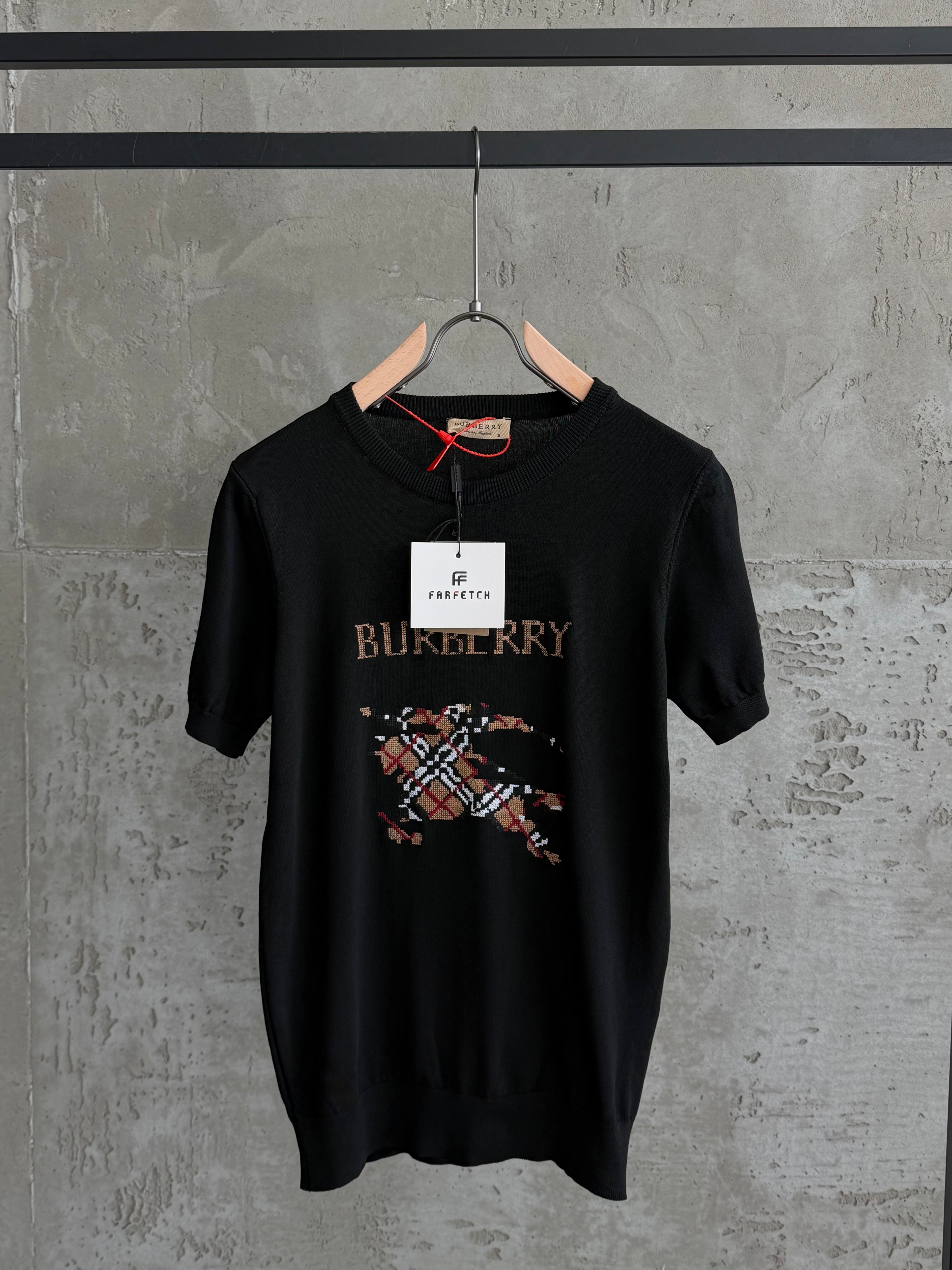 Berry02 Triko siyah tshirt