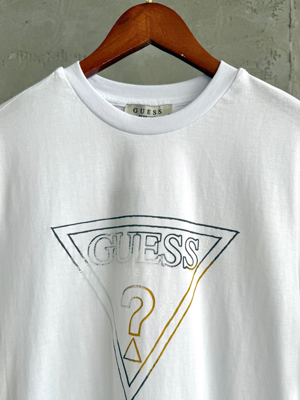 G07 Outline beyaz tshirt