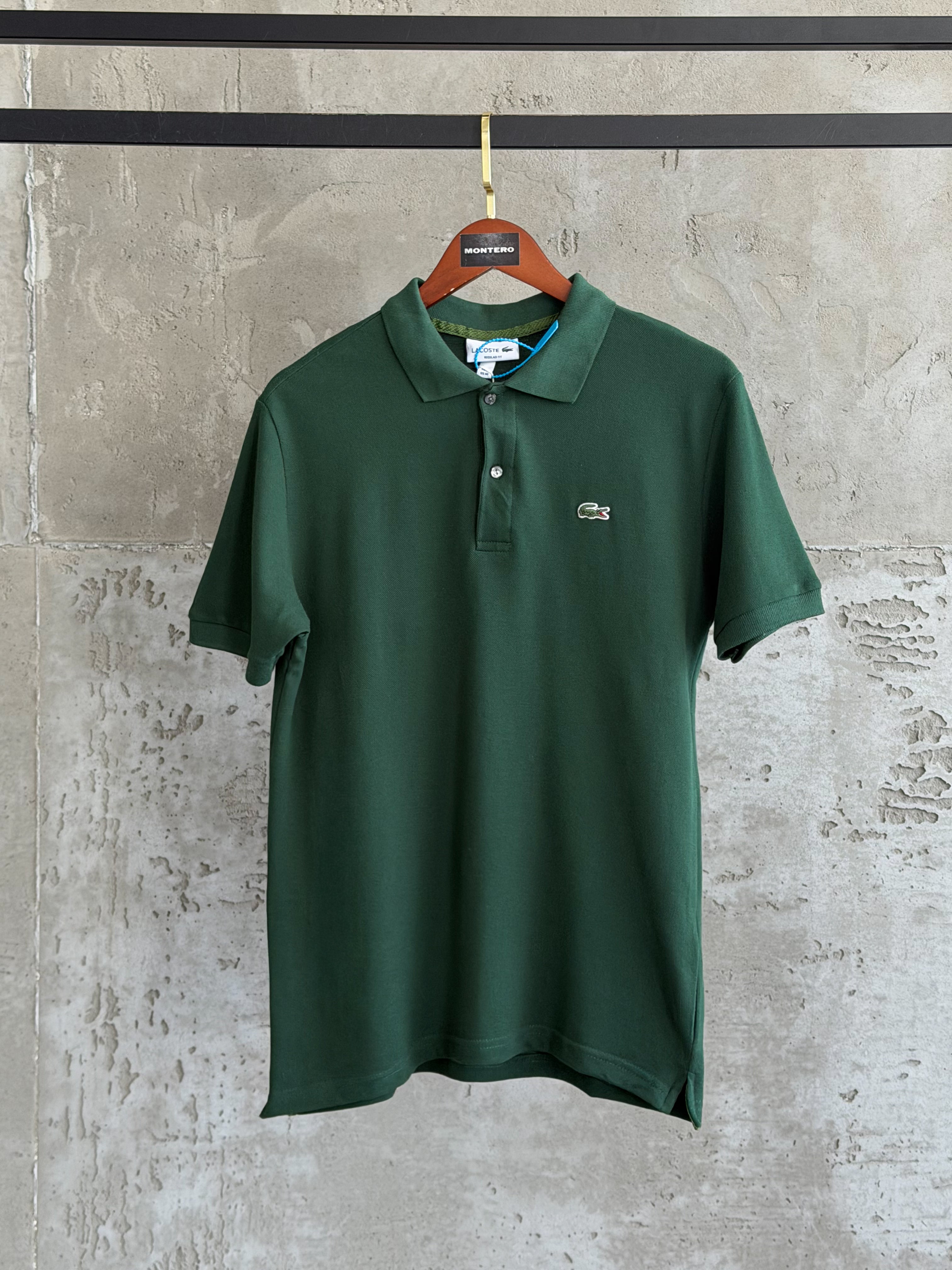 L02 Yaka haki yeşil tshirt