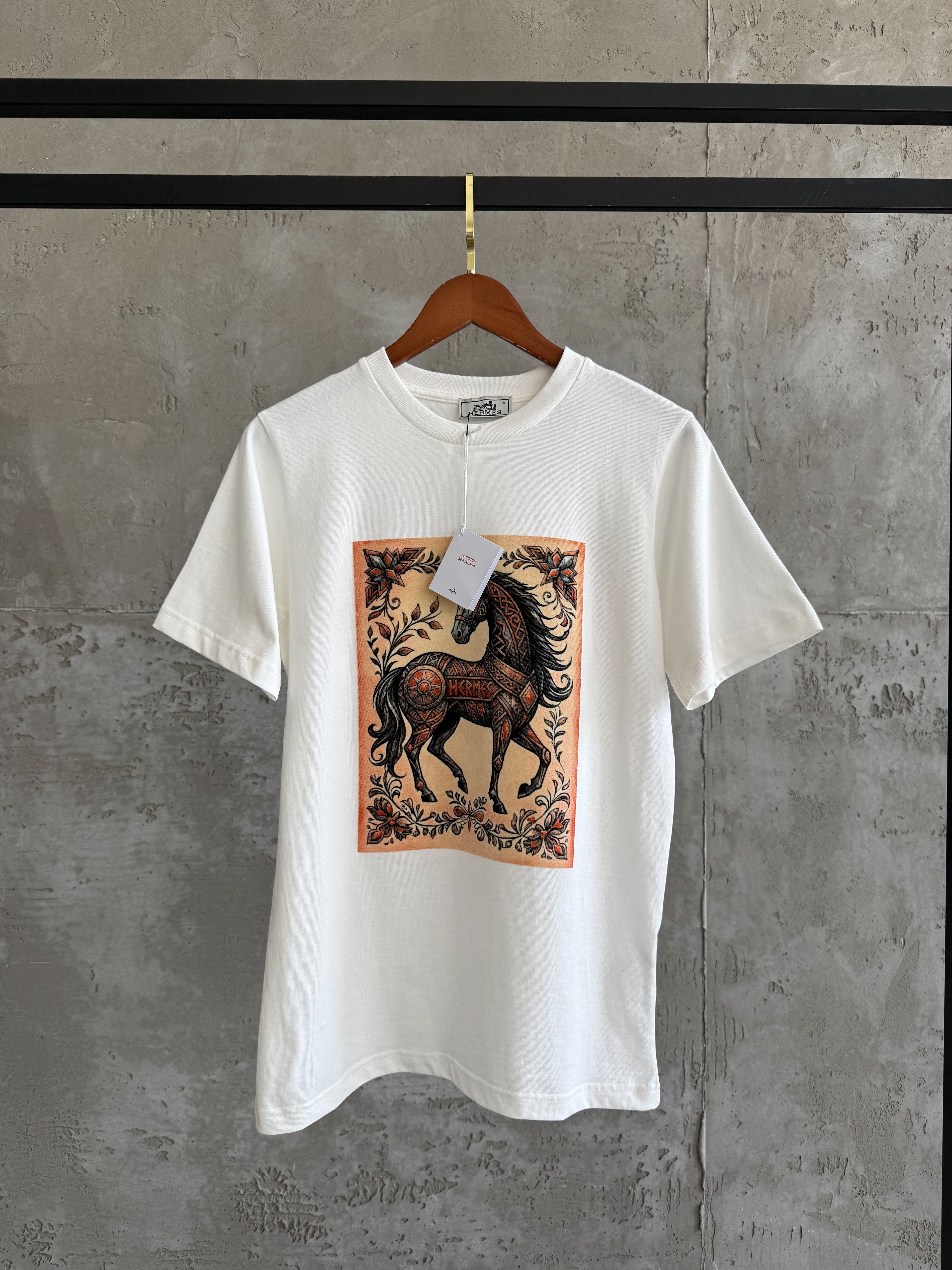 H09 Retro beyaz tshirt