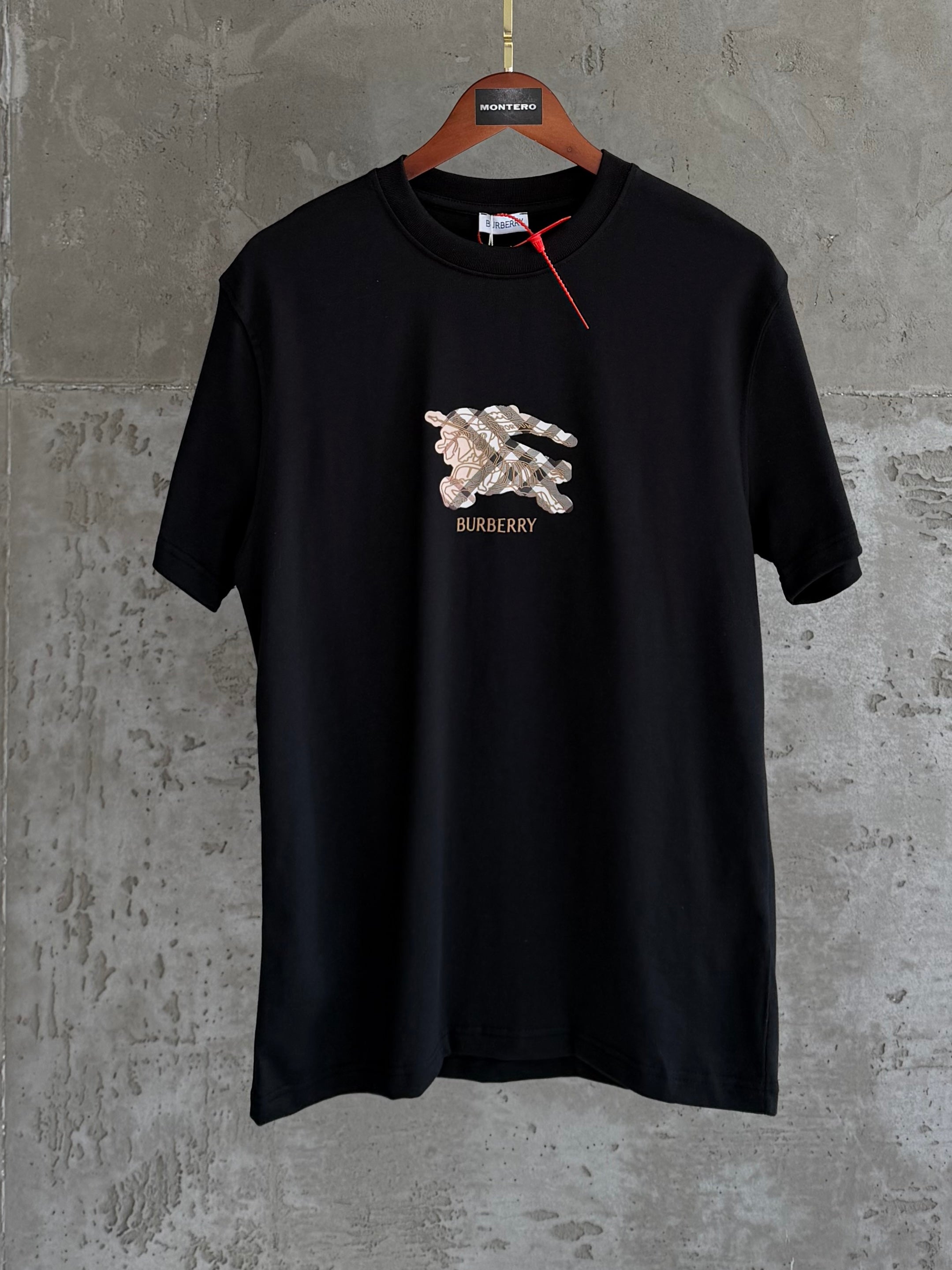 Berry01 desenli premium siyah tshirt