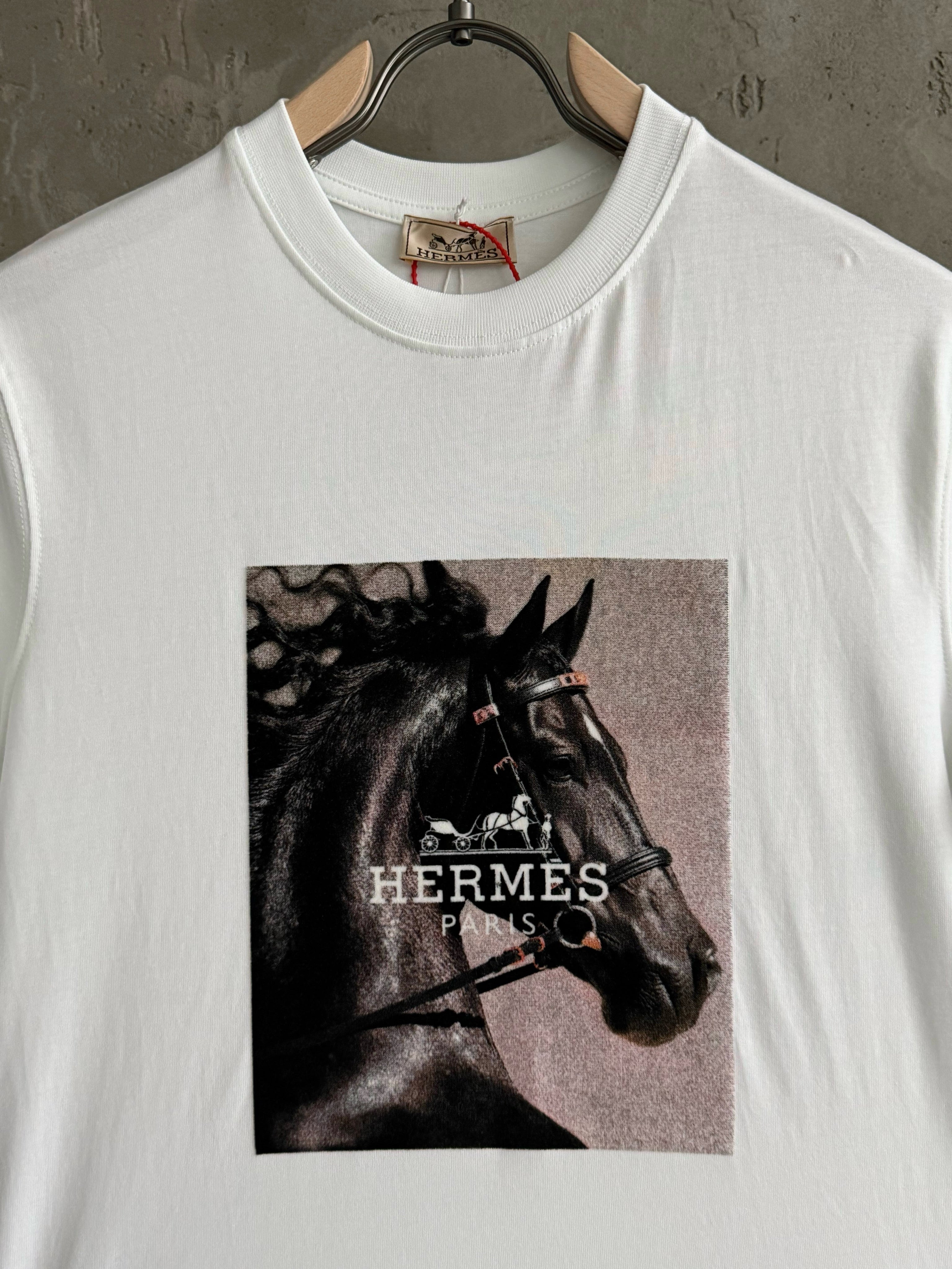 H06 Knight beyaz tshirt