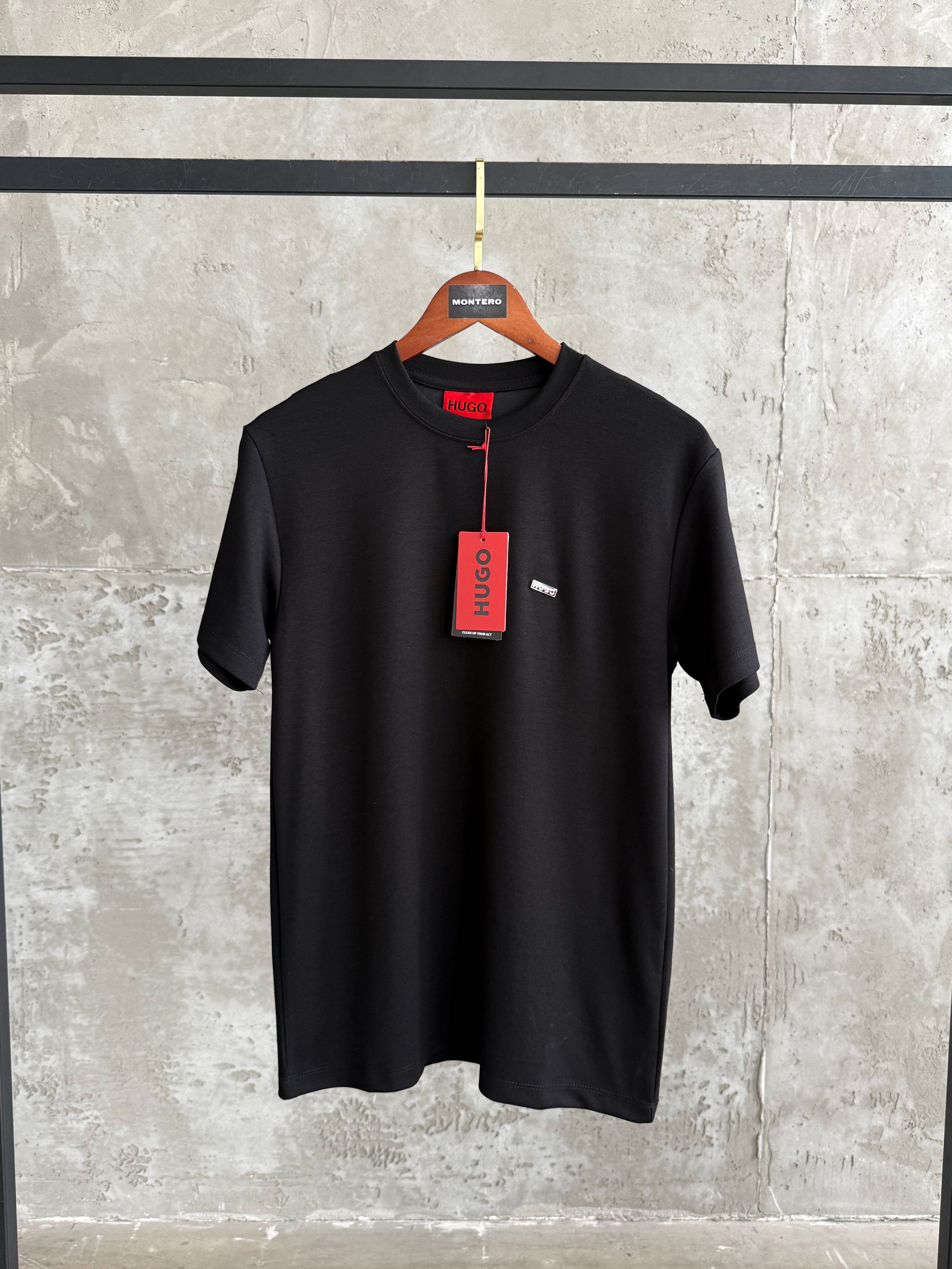 HG New Arma siyah tahirt