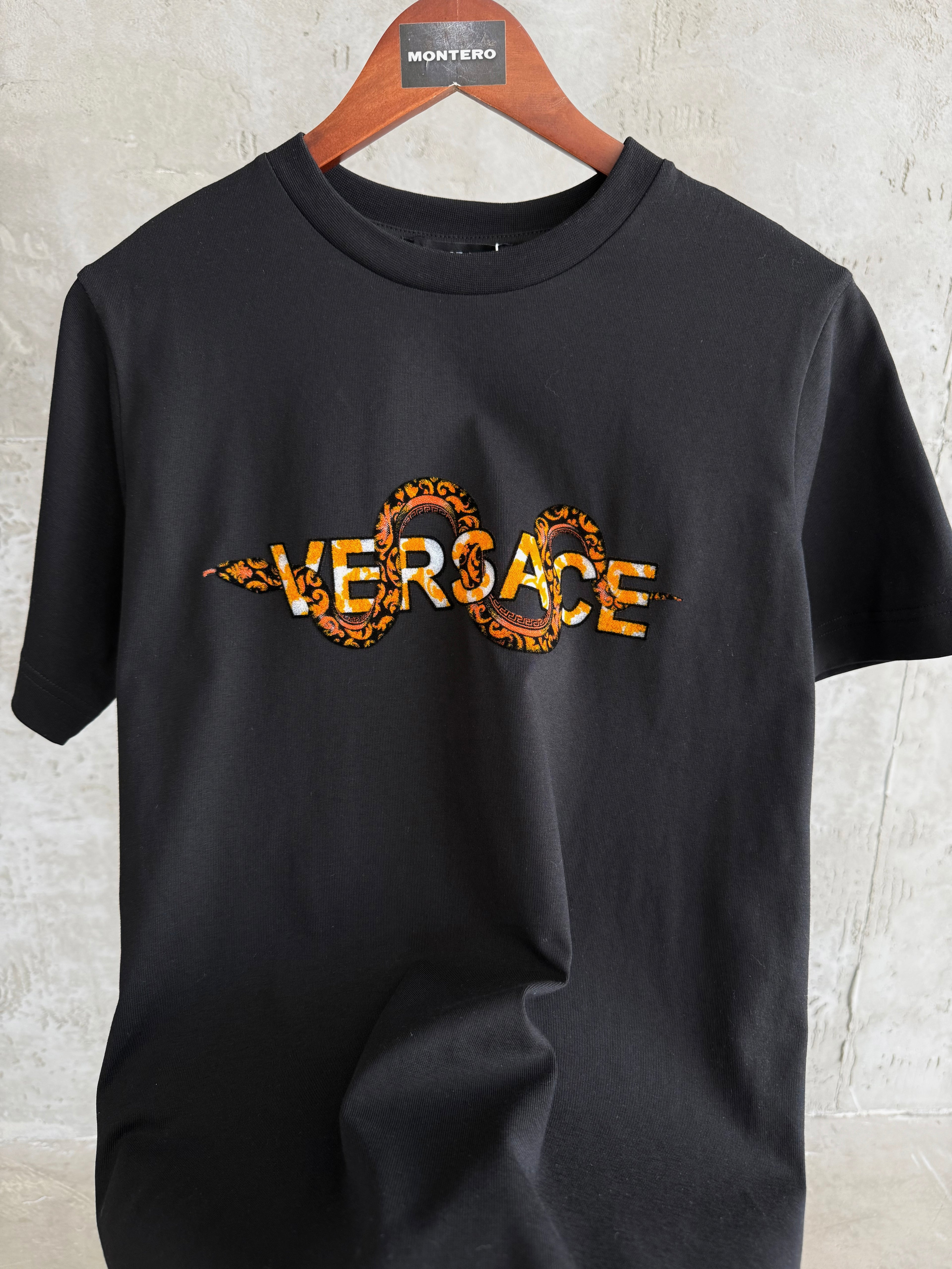 V03 Snake siyah tshirt