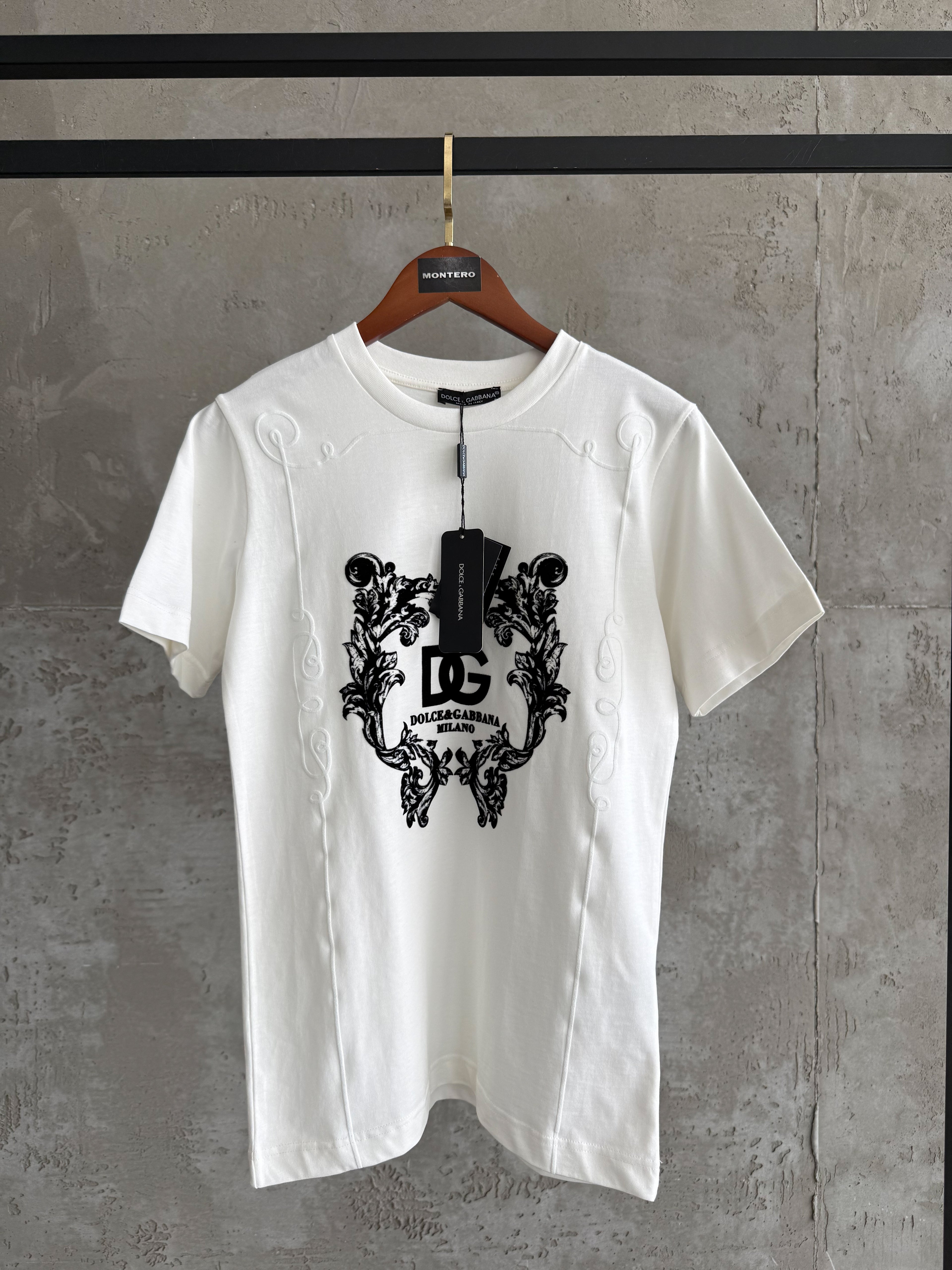 DG Frame beyaz tshirt