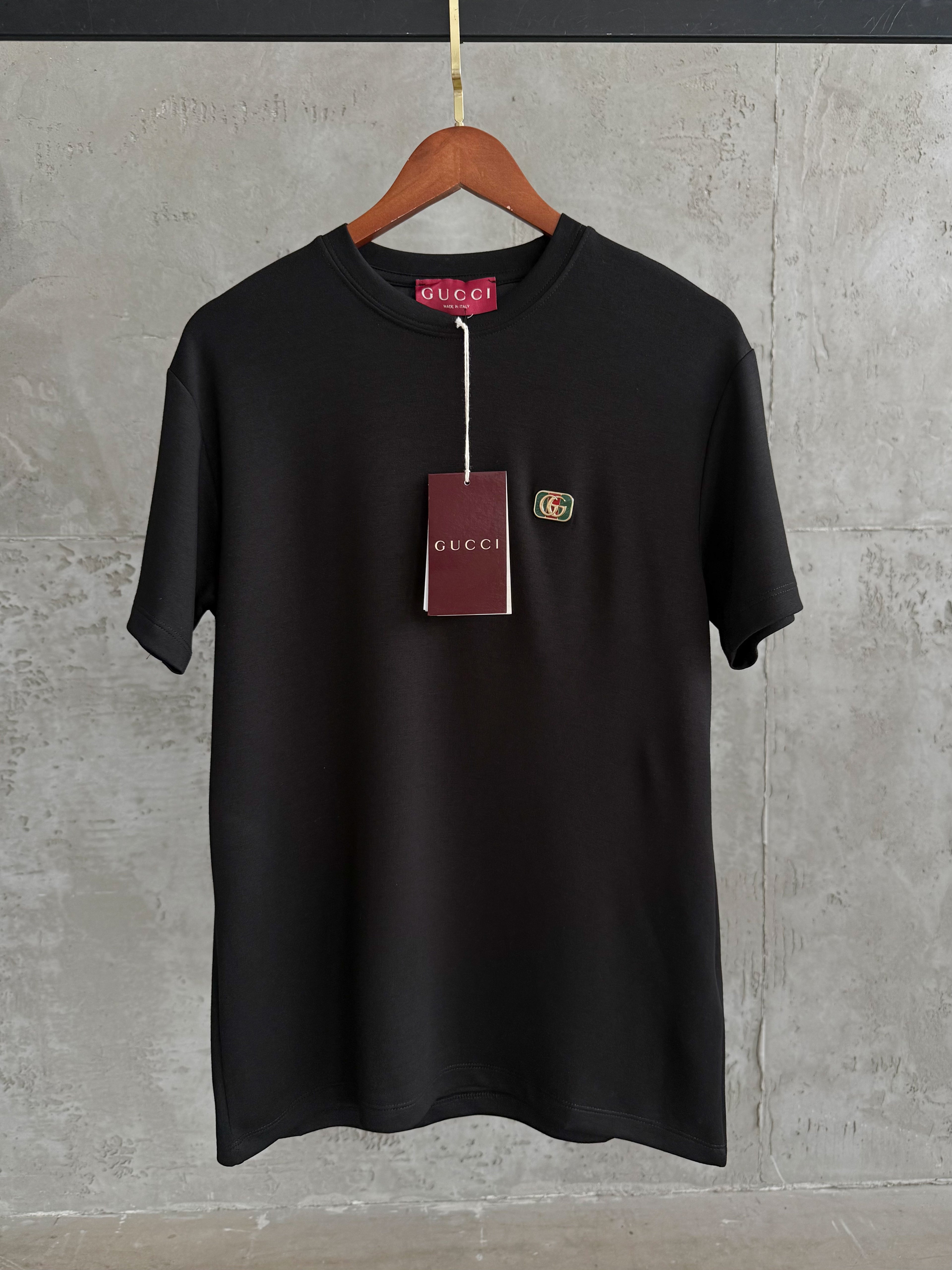 GC New Arma siyah tshirt