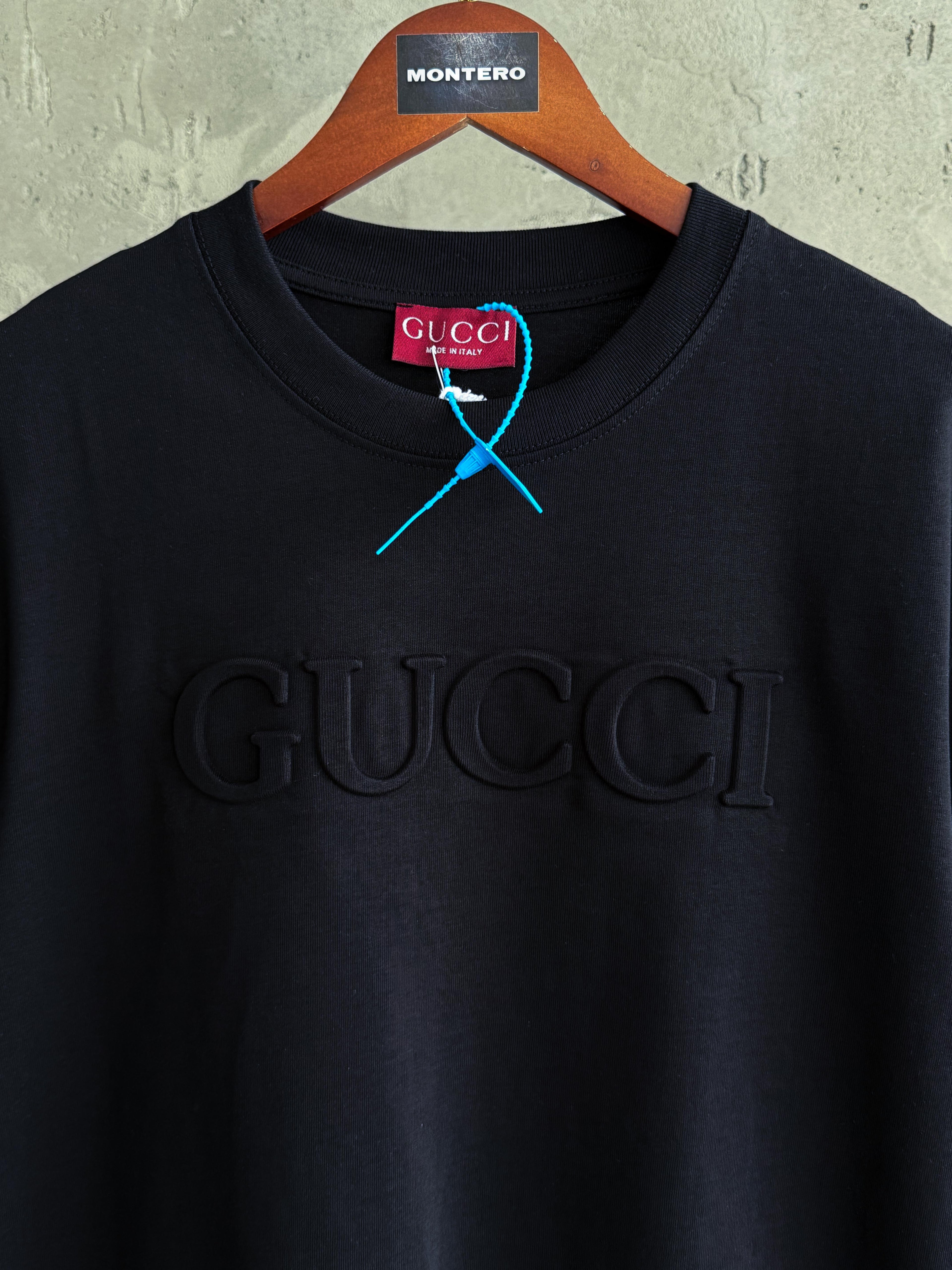 GC01 Plus siyah tshirt