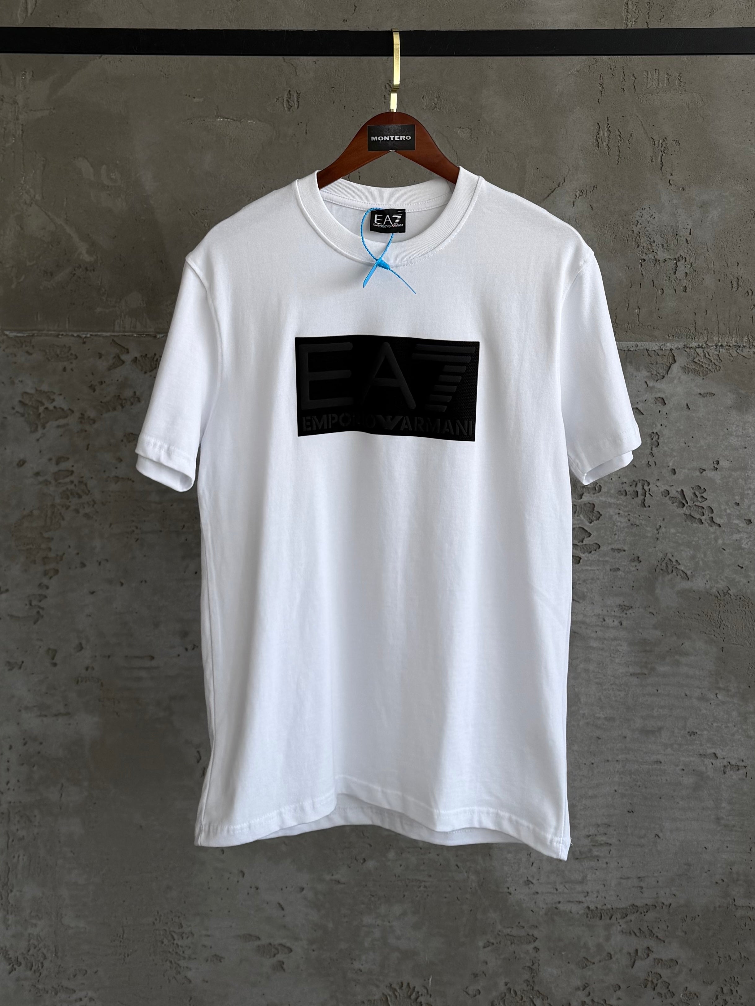 EA02 yüksek baskı beyaz tshirt