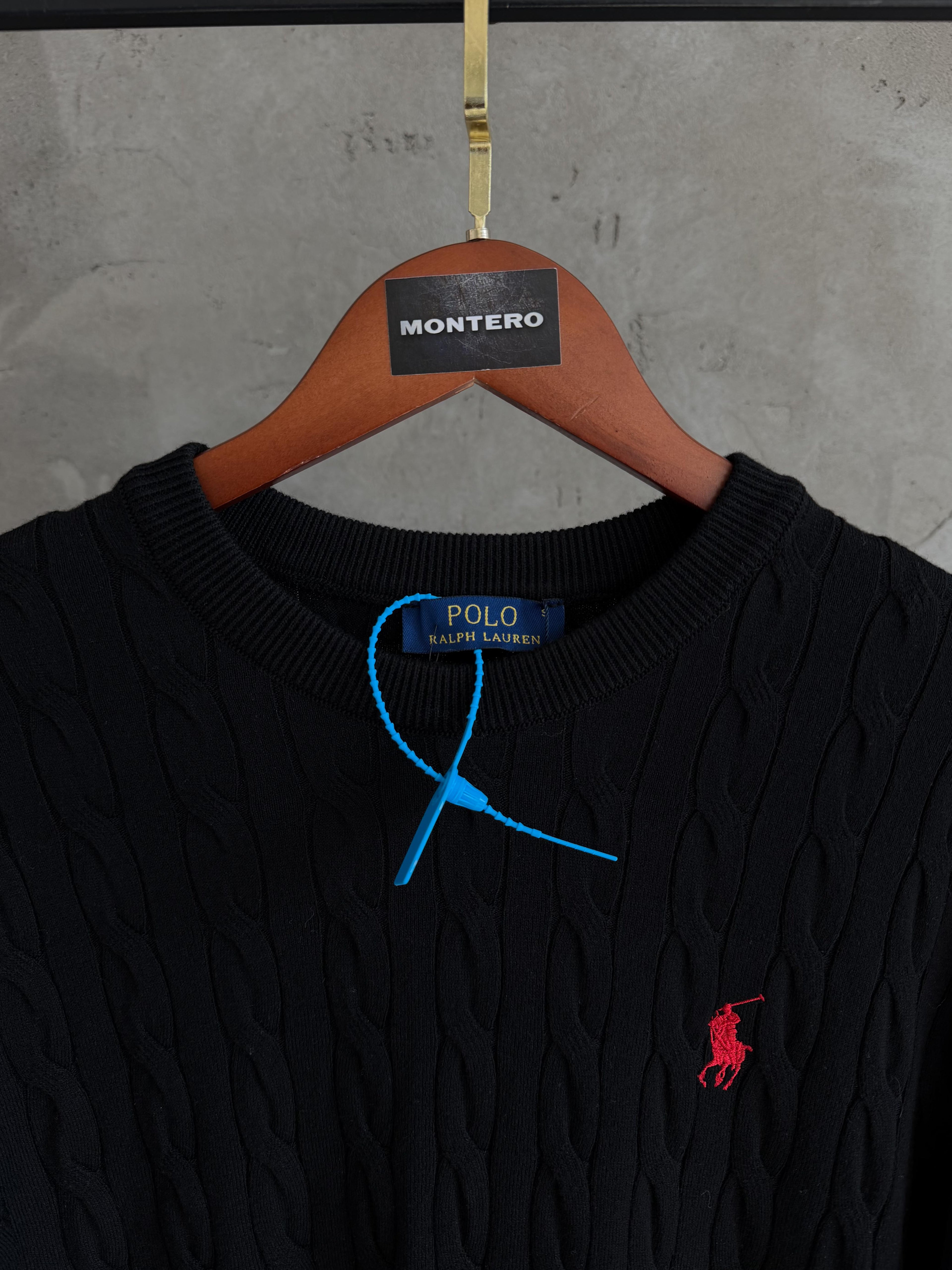 US02 triko siyah tshirt