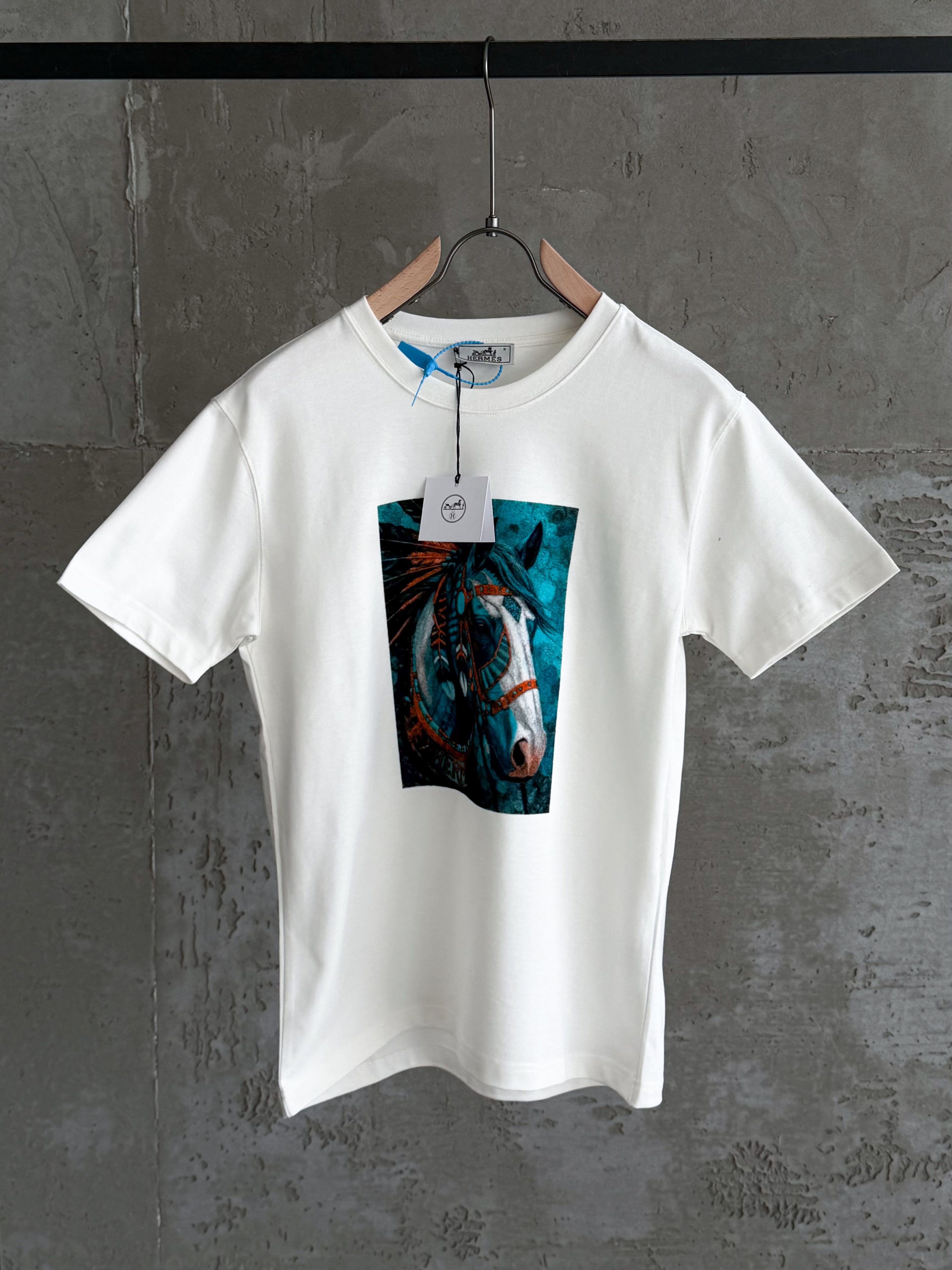 H08 Midnight beyaz tshirt