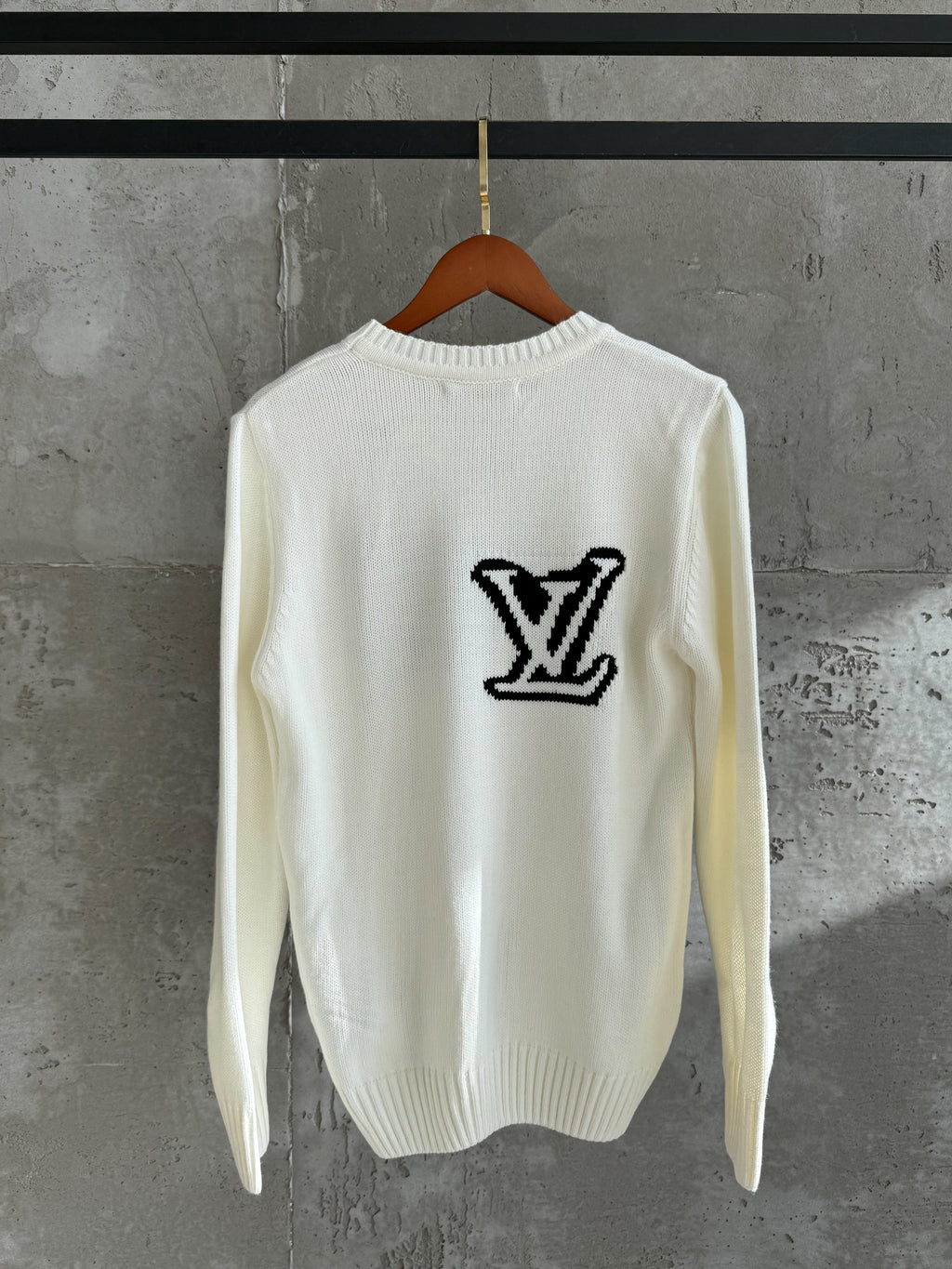 LV01 Logo Kazak Beyaz