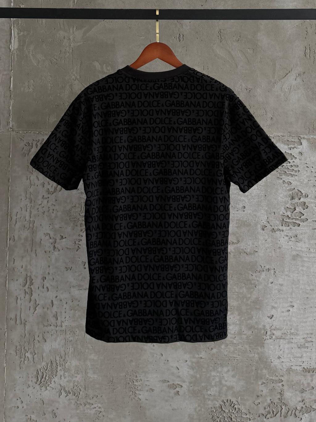 DG03 flok full baskı siyah tshirt