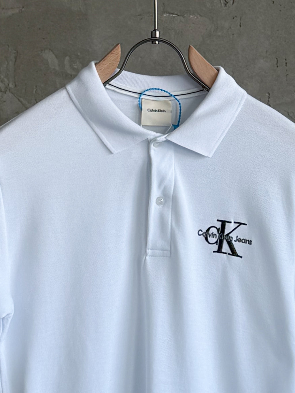 CK05 Polo Yaka beyaz tshirt