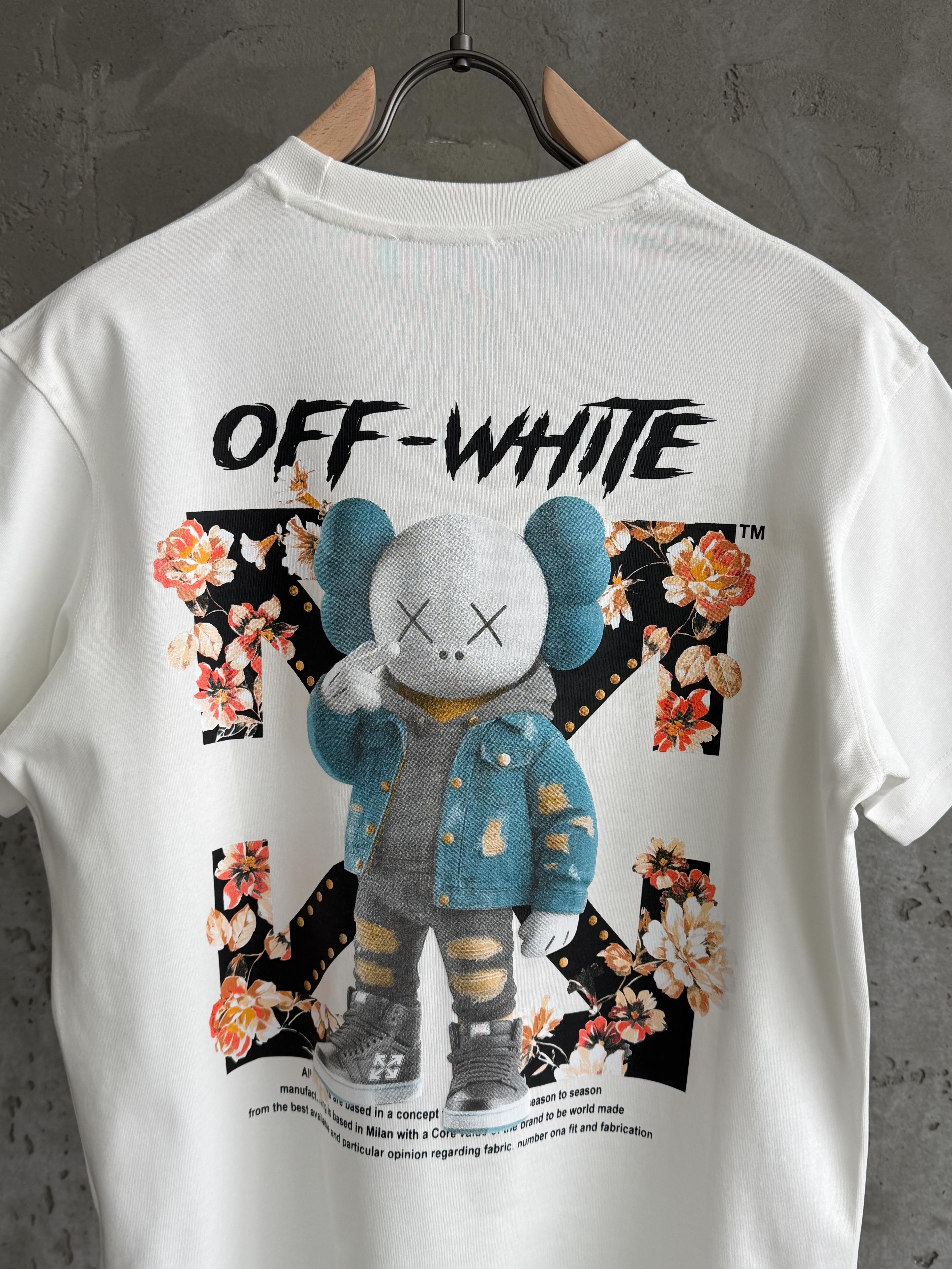 O&W03 X Bloom beyaz tshirt