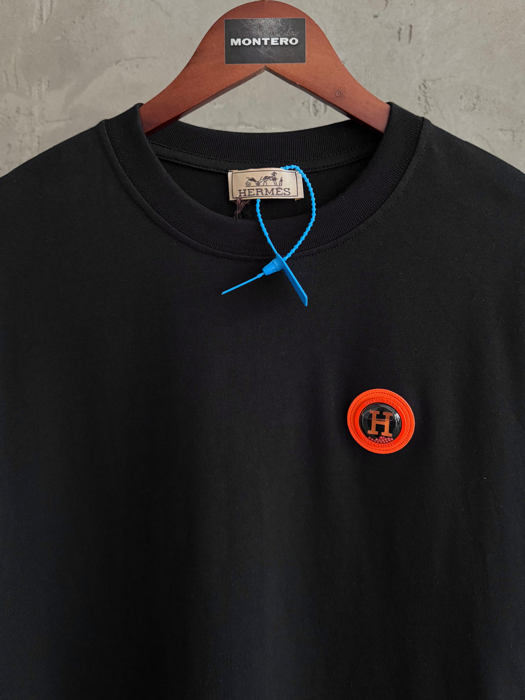 H04 Plus siyah tshirt