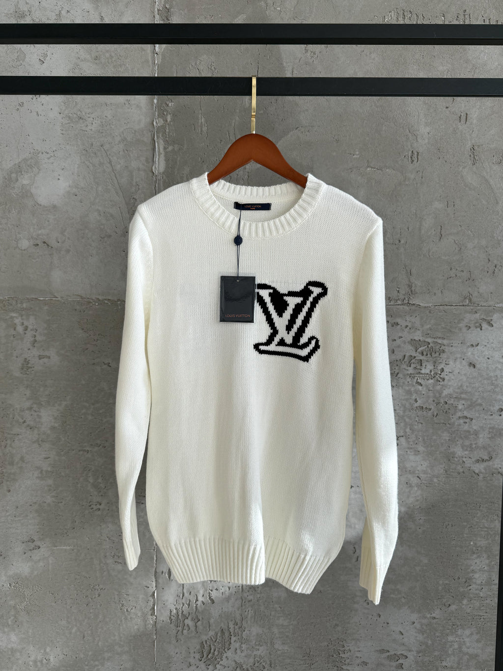 LV01 Logo Kazak Beyaz